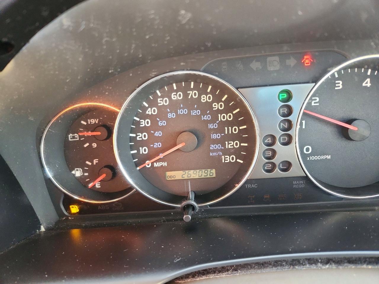 2003 Toyota Land Cruiser Maroon vin: JTEHT05J532041370