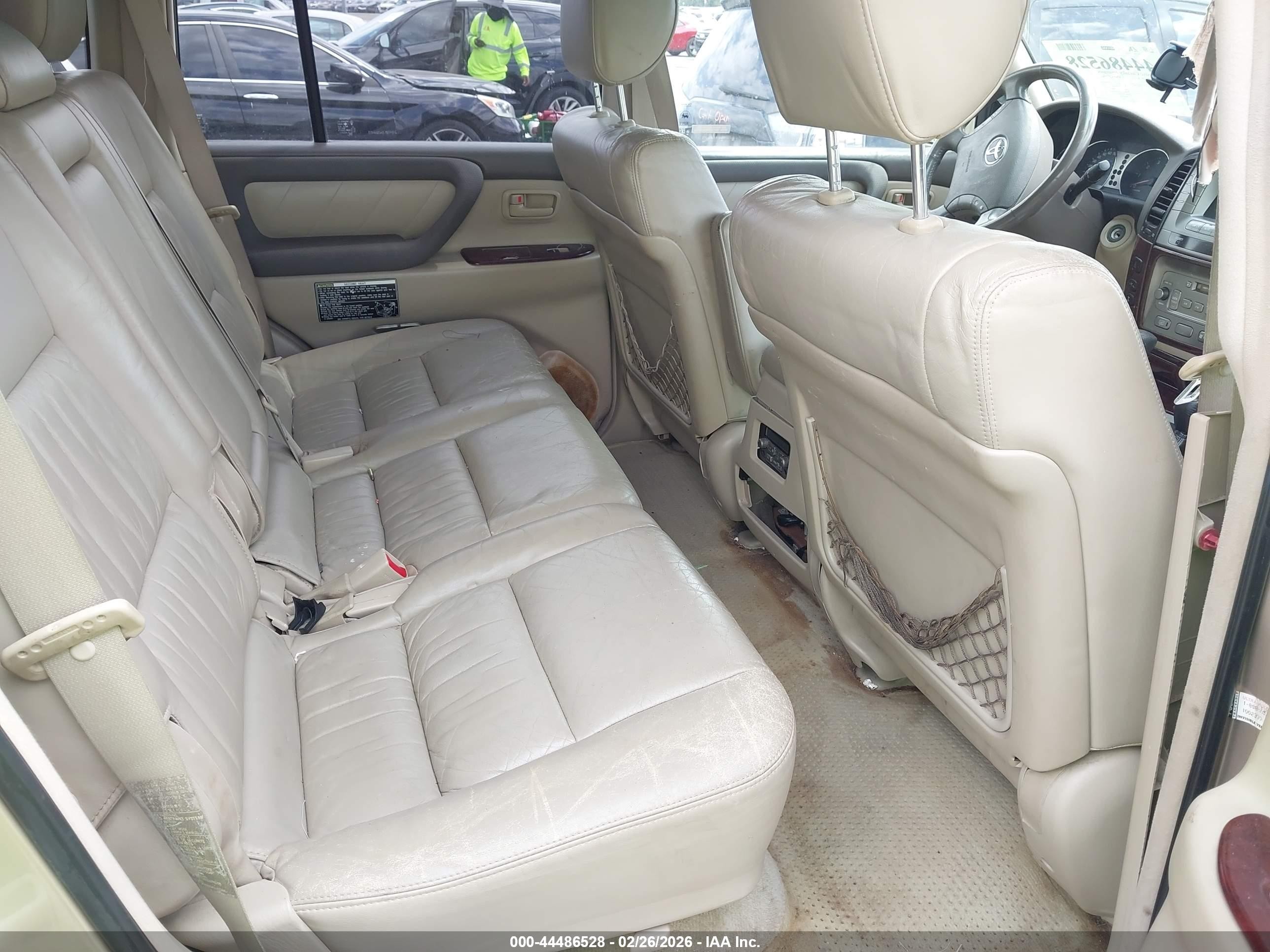 2004 Toyota Land Cruiser   Tan vin: JTEHT05J542064973