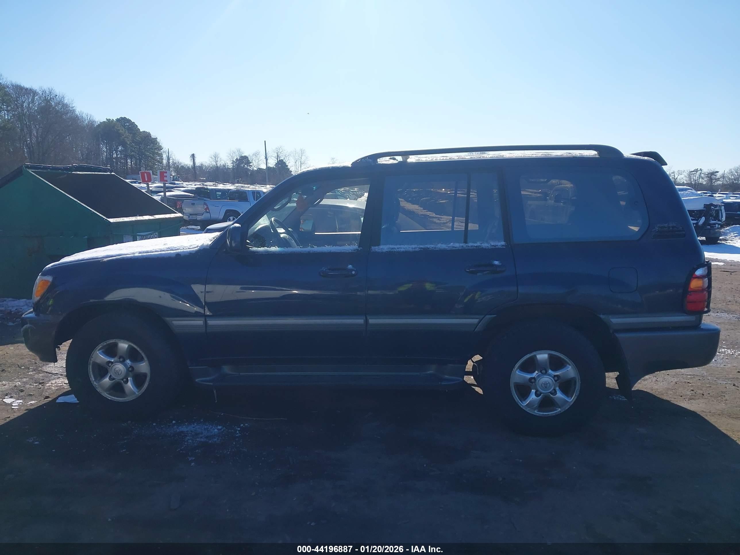 2001 Toyota Land Cruiser   Blue vin: JTEHT05J612000906