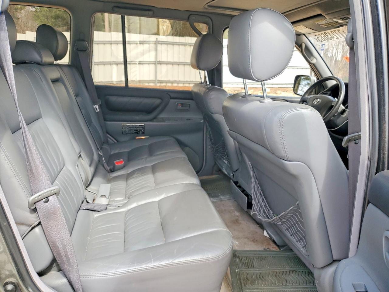 2002 Toyota Land Cruiser Base Gray vin: JTEHT05J622019571