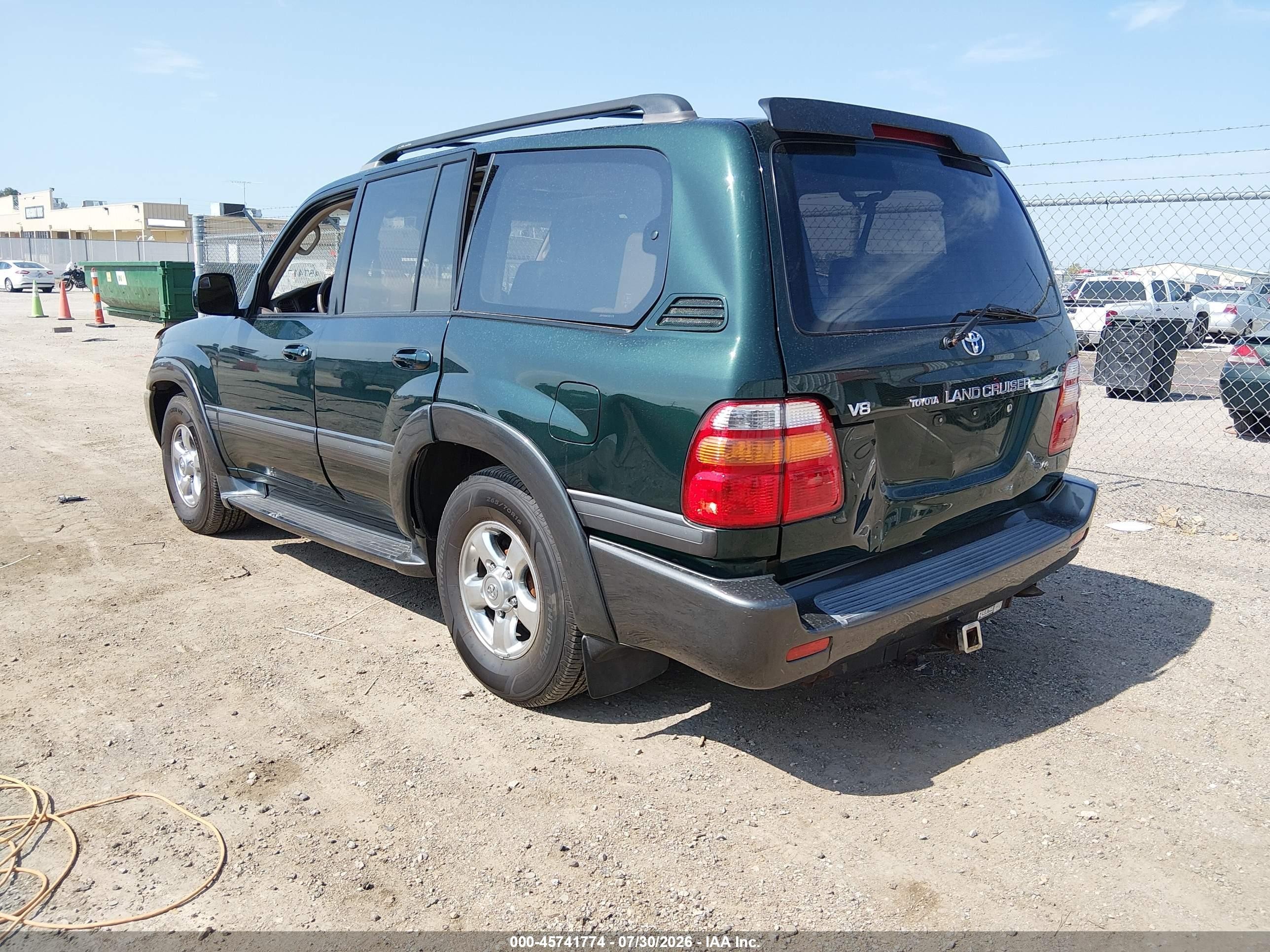 2002 Toyota Land Cruiser   Green vin: JTEHT05J622027170