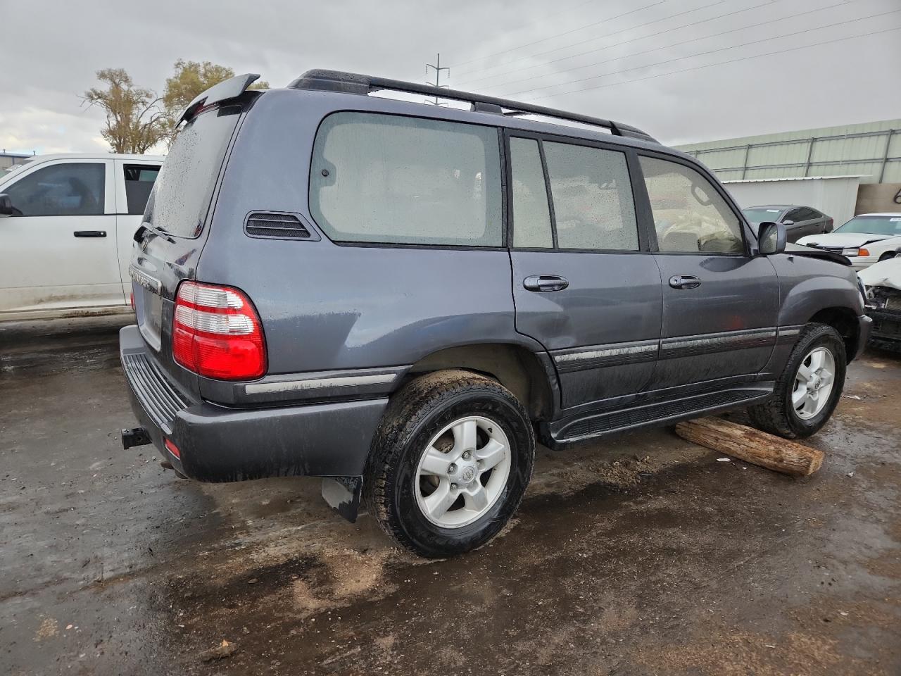 2003 Toyota Land Cruiser Charcoal vin: JTEHT05J632035688