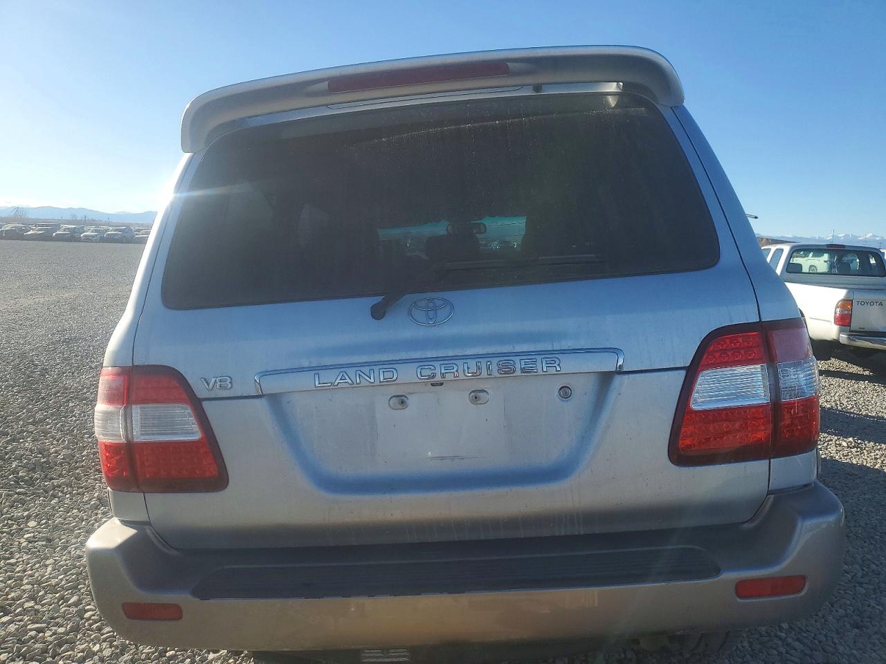 2006 Toyota Land Cruiser Silver vin: JTEHT05J662086659