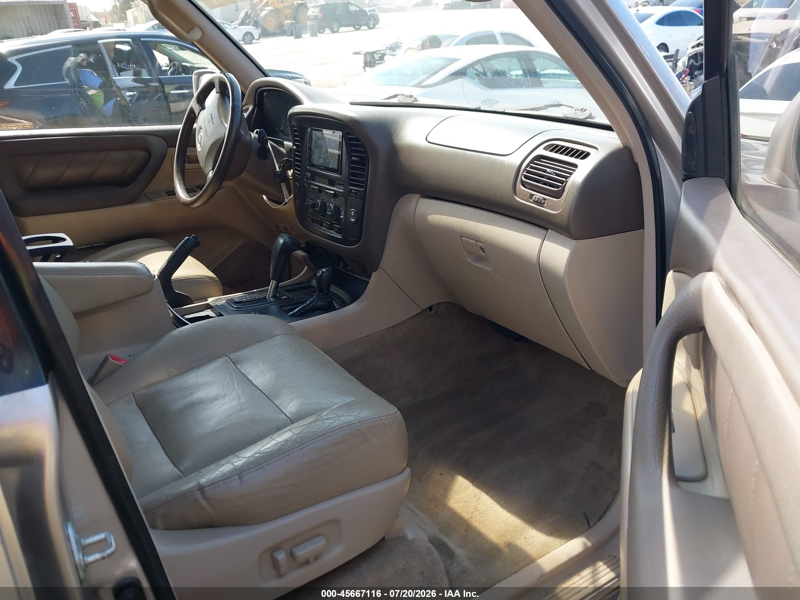2001 Toyota Land Cruiser   Beige vin: JTEHT05J712003703