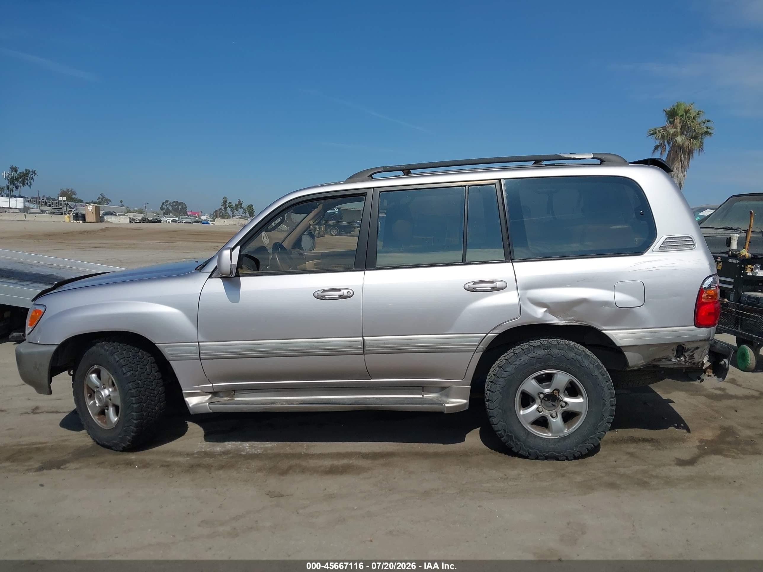 2001 Toyota Land Cruiser   Beige vin: JTEHT05J712003703