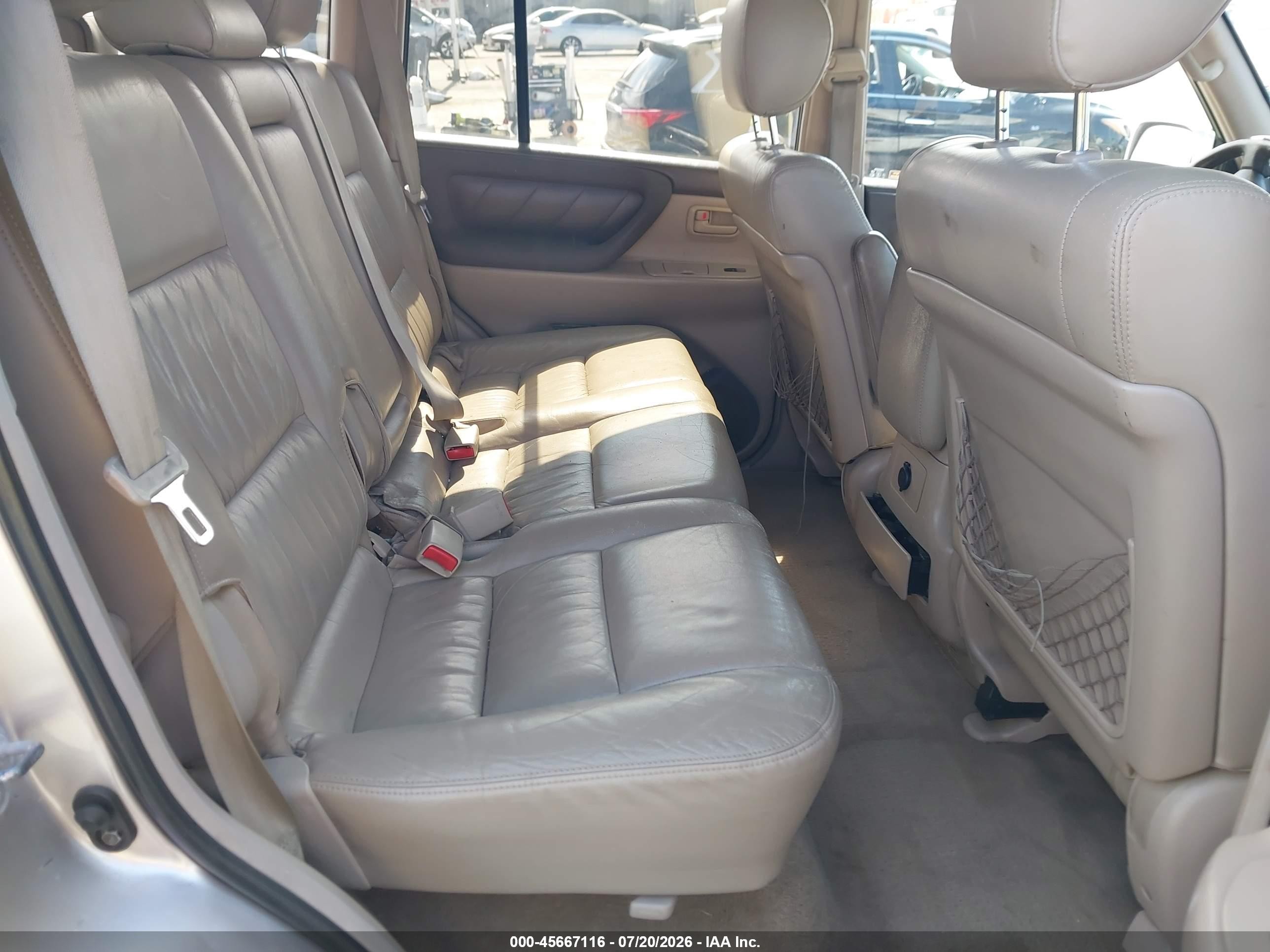 2001 Toyota Land Cruiser   Beige vin: JTEHT05J712003703