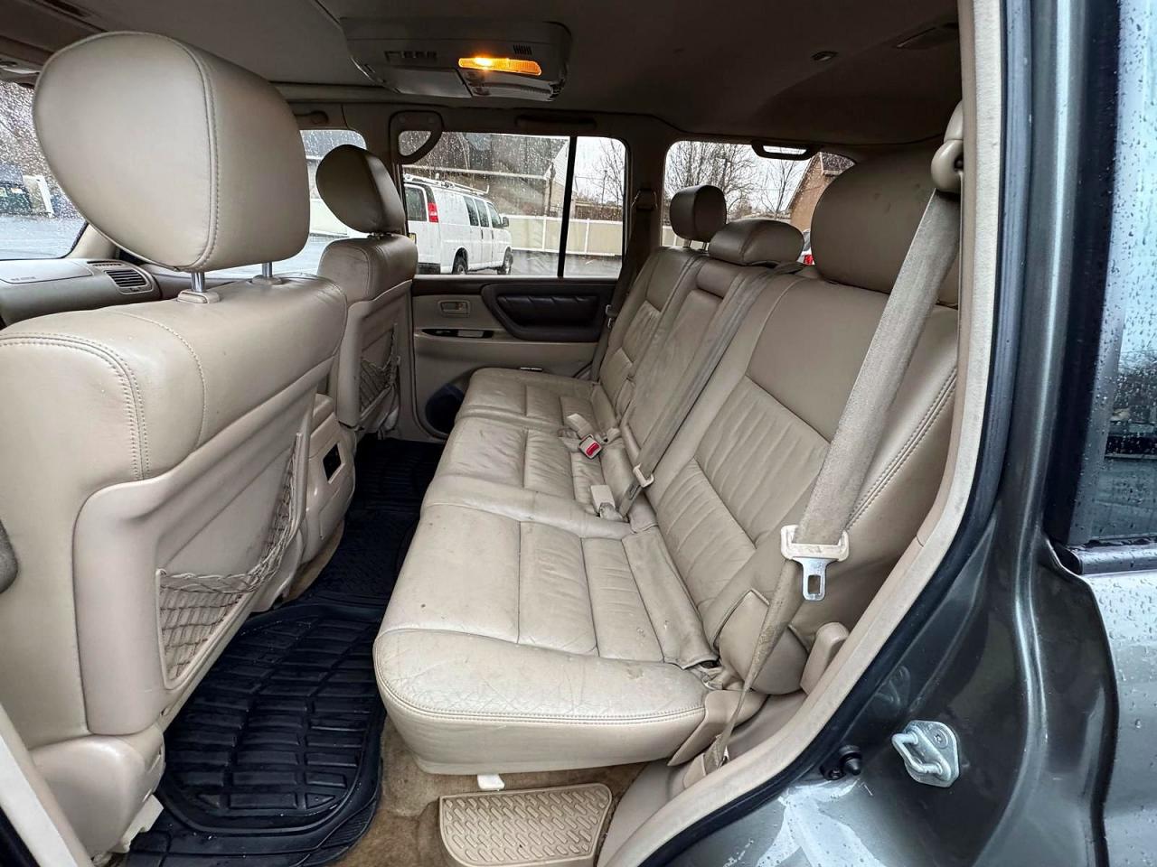 2002 Toyota Land Cruiser Base Gray vin: JTEHT05J722023807