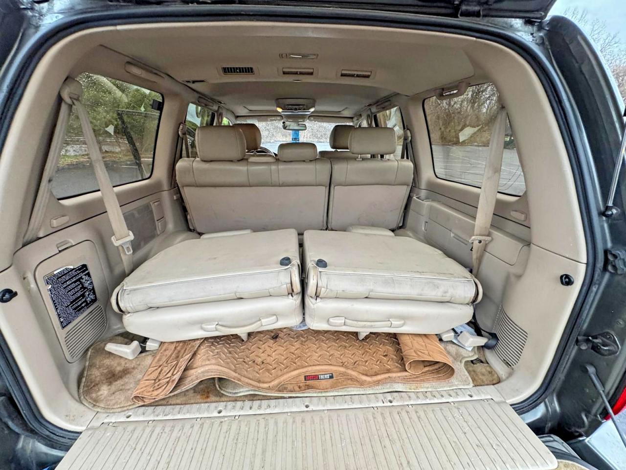 2002 Toyota Land Cruiser Base Gray vin: JTEHT05J722023807