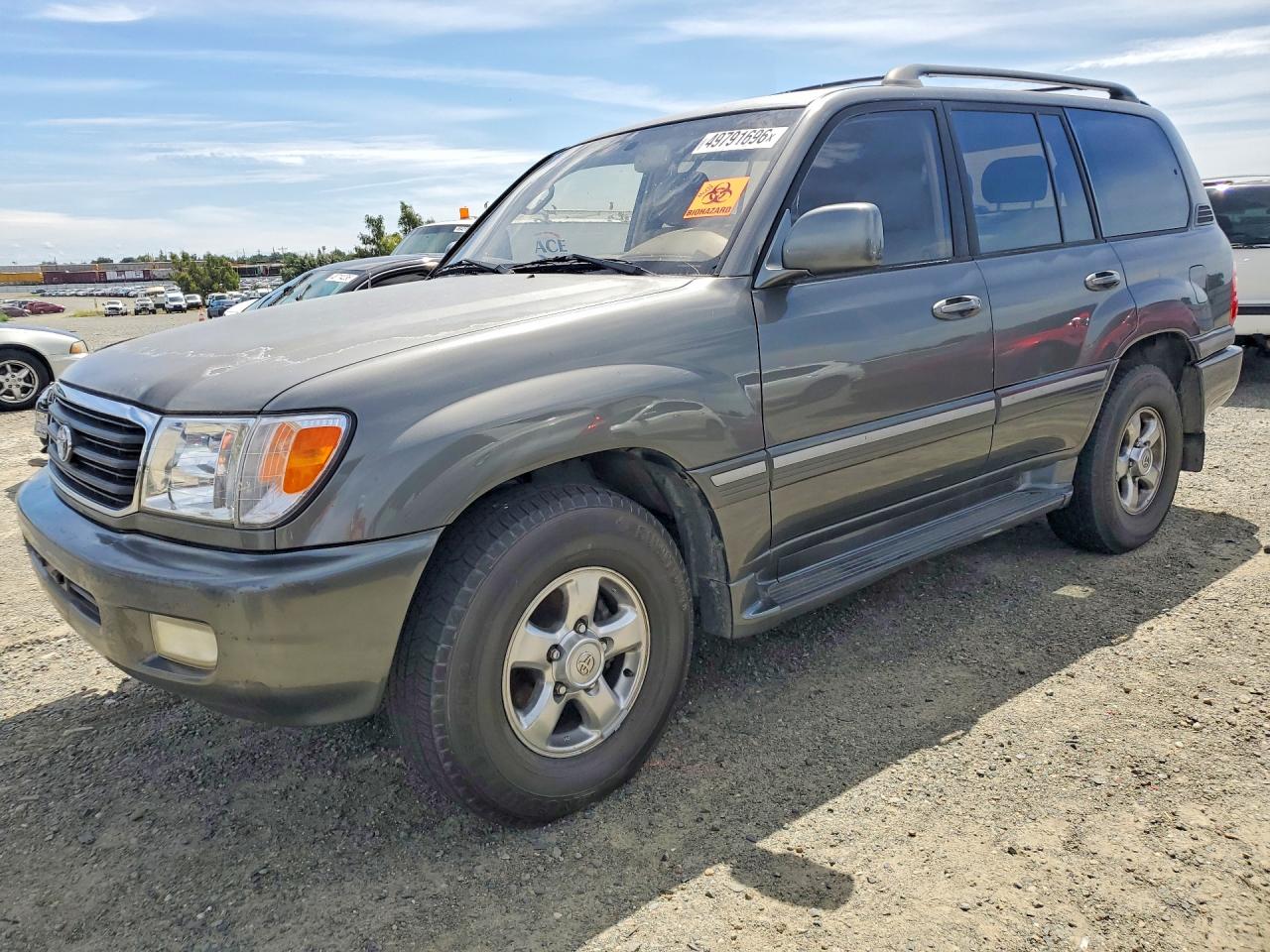 2002 Toyota Land Cruiser Base Gray vin: JTEHT05J722024245