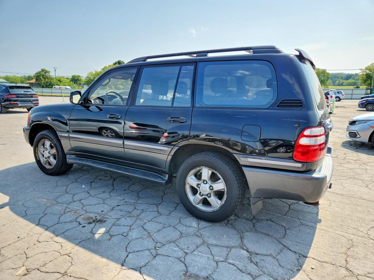 2003 Toyota Land Cruiser Base Черный vin: JTEHT05J732048238