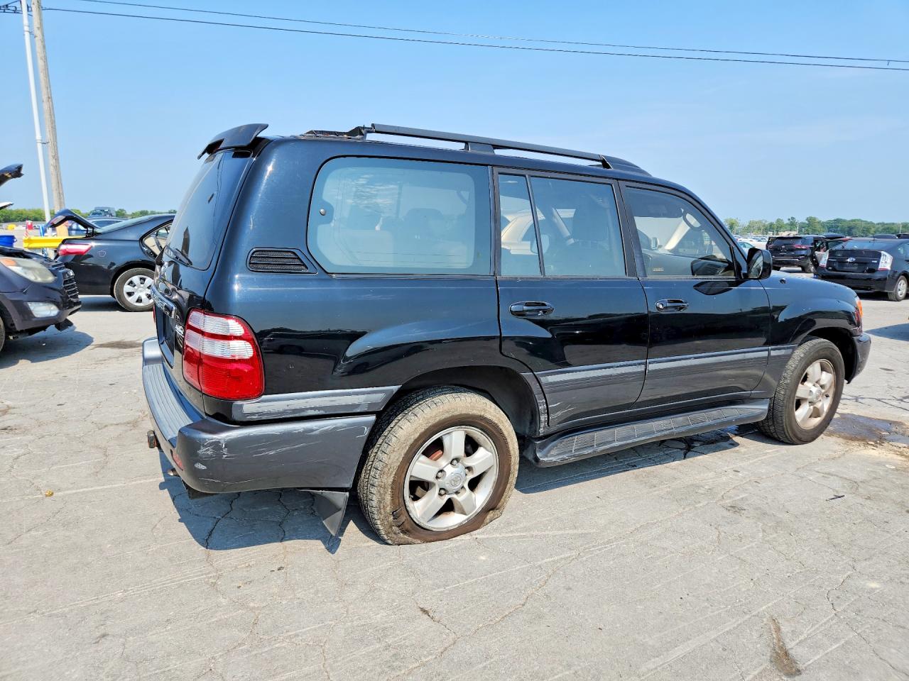 2003 Toyota Land Cruiser Base Черный vin: JTEHT05J732048238