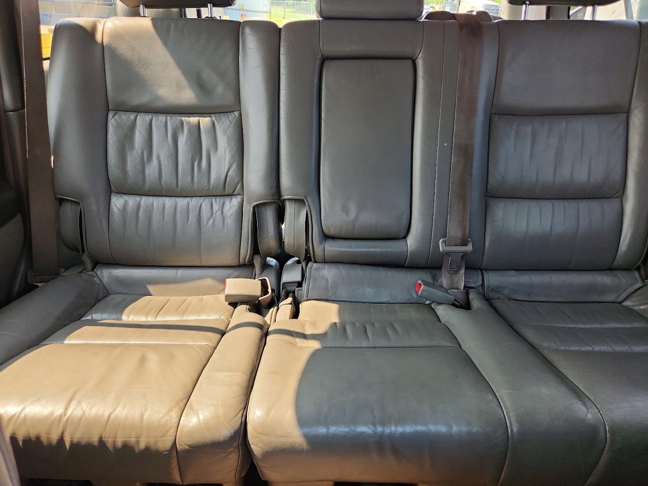 2003 Toyota Land Cruiser Base Черный vin: JTEHT05J732048238