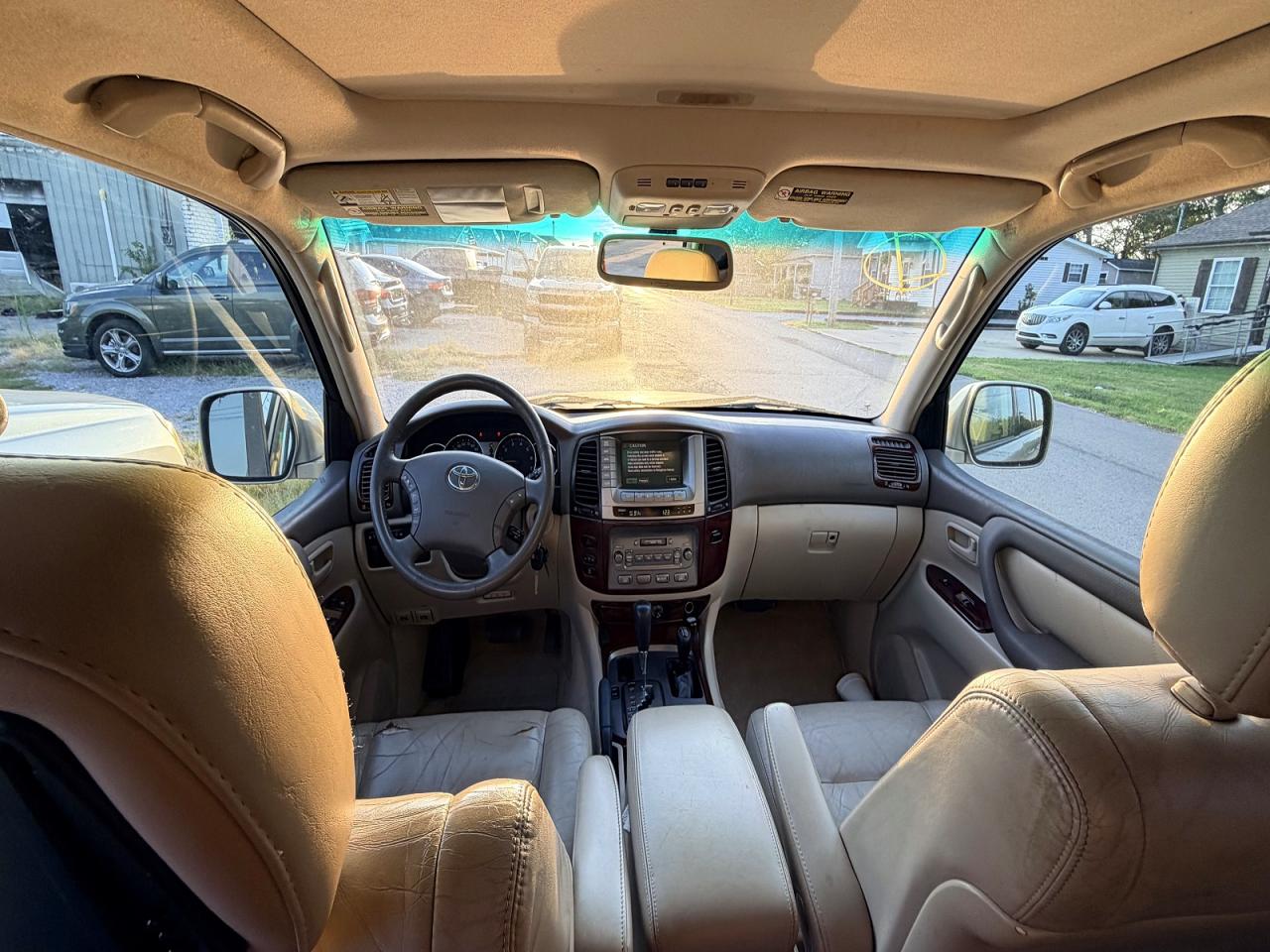 2004 Toyota Land Cruiser Base Gold vin: JTEHT05J742060388