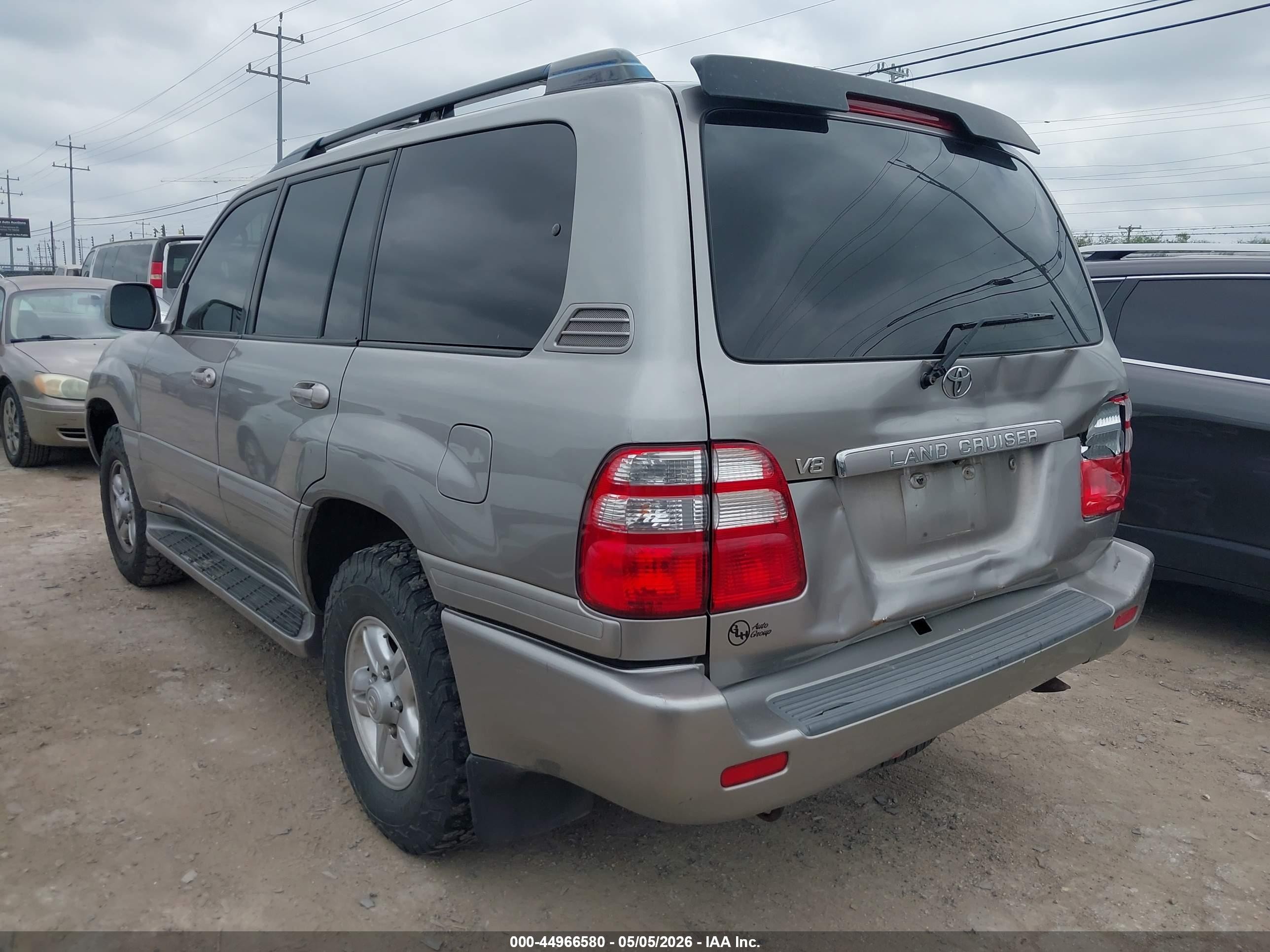 2004 Toyota Land Cruiser   Gray vin: JTEHT05J742063890