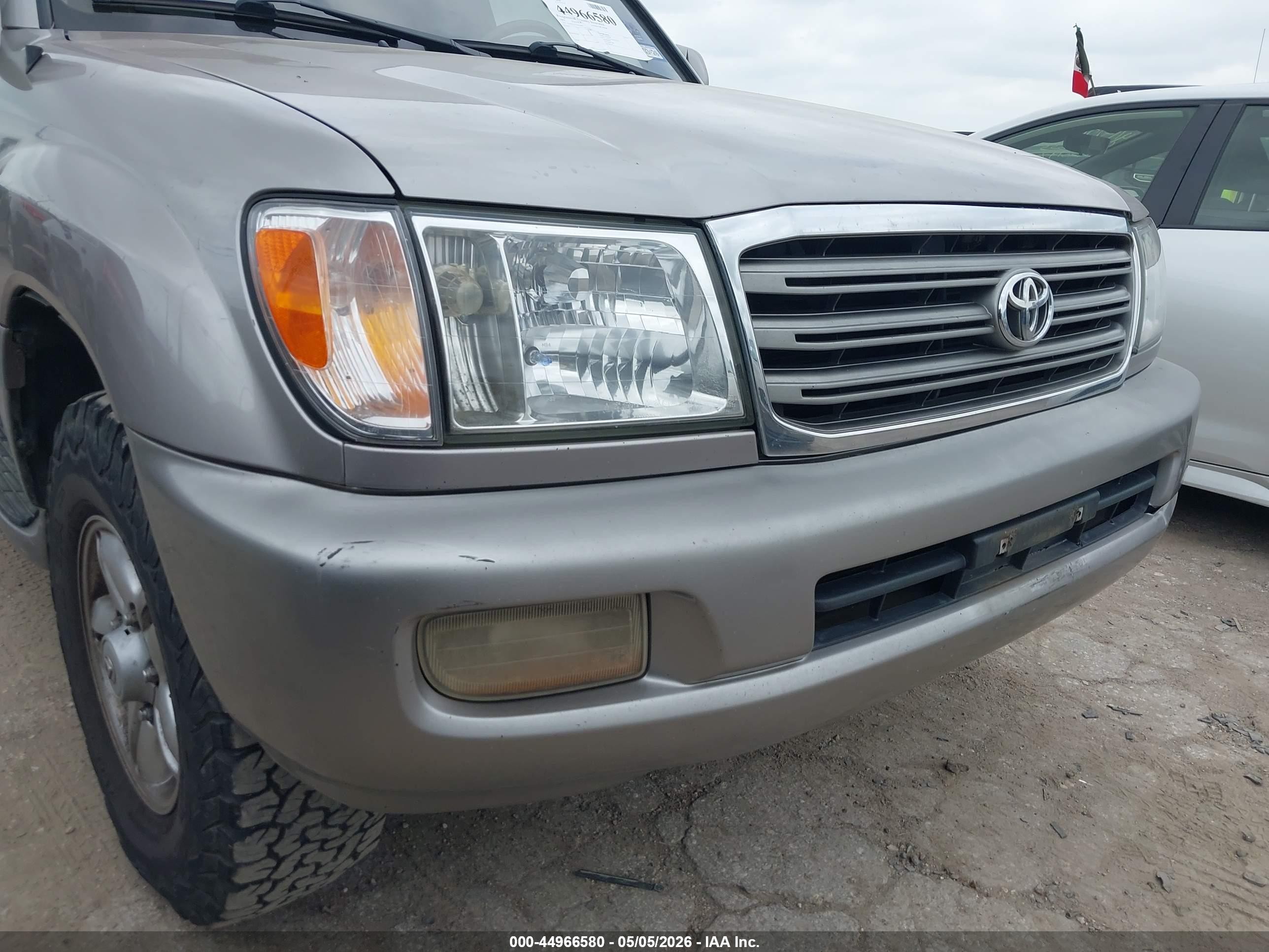2004 Toyota Land Cruiser   Gray vin: JTEHT05J742063890