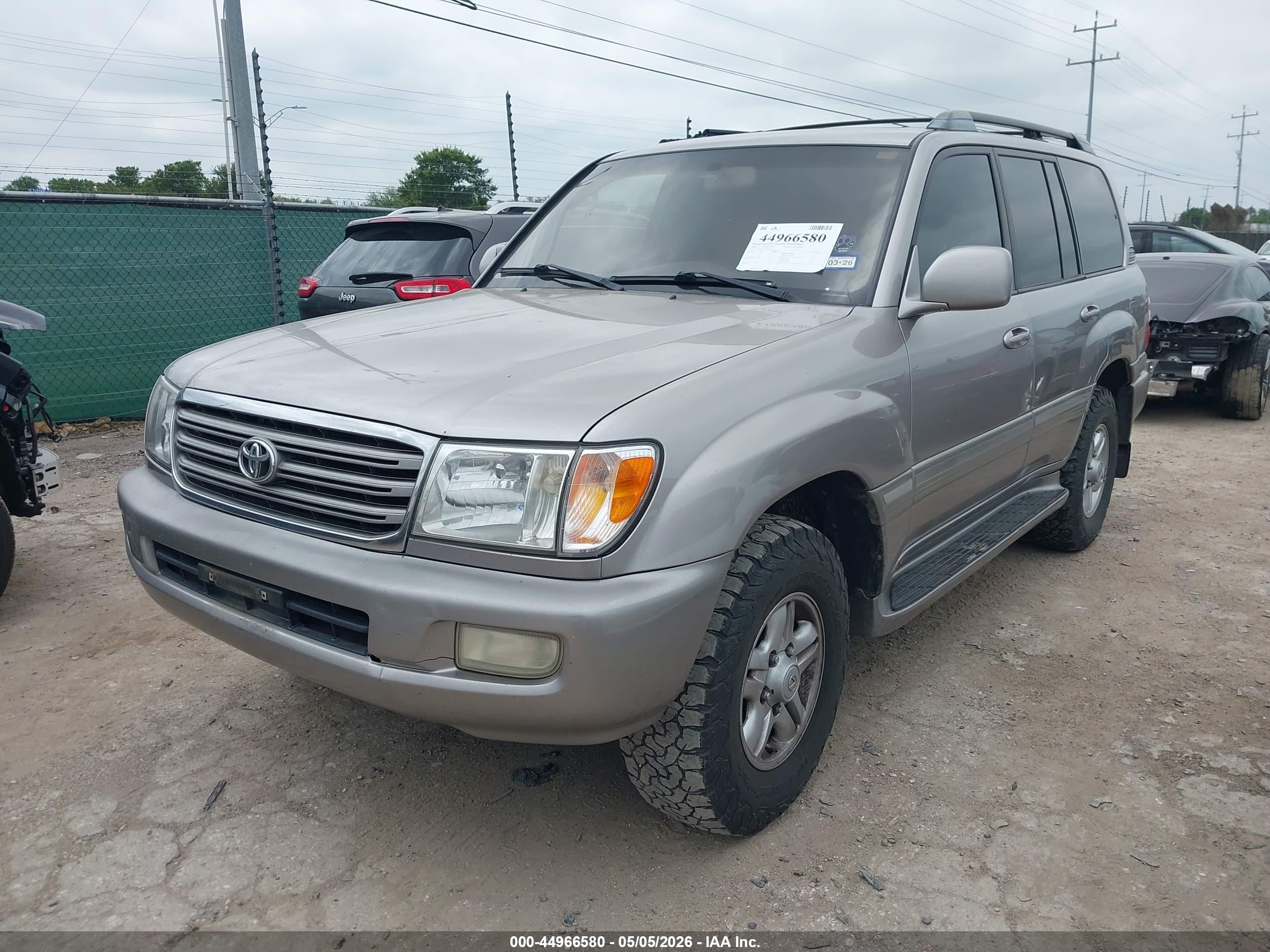 2004 Toyota Land Cruiser   Gray vin: JTEHT05J742063890