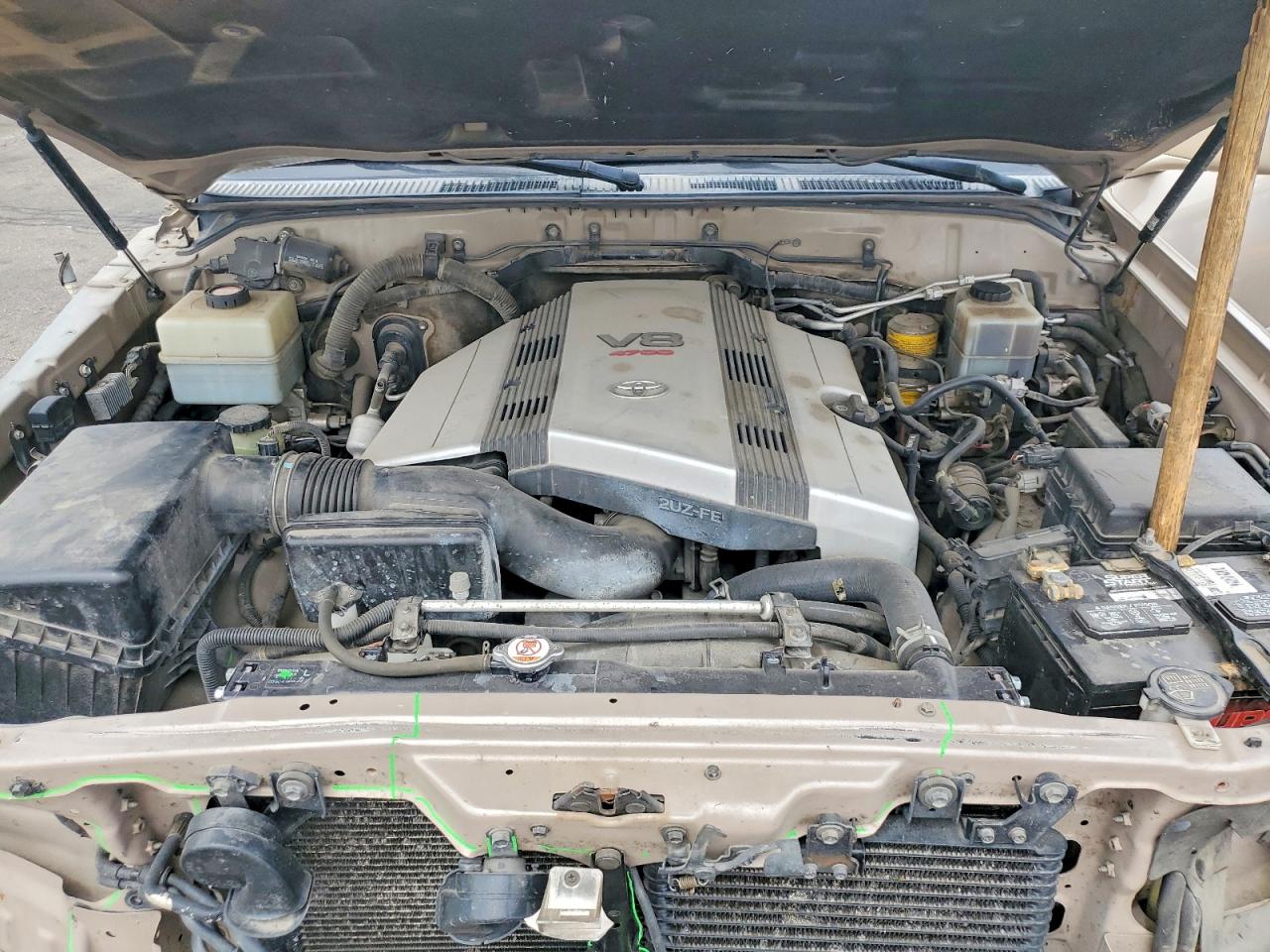 2007 Toyota Land Cruiser Base Золотой vin: JTEHT05J772113658