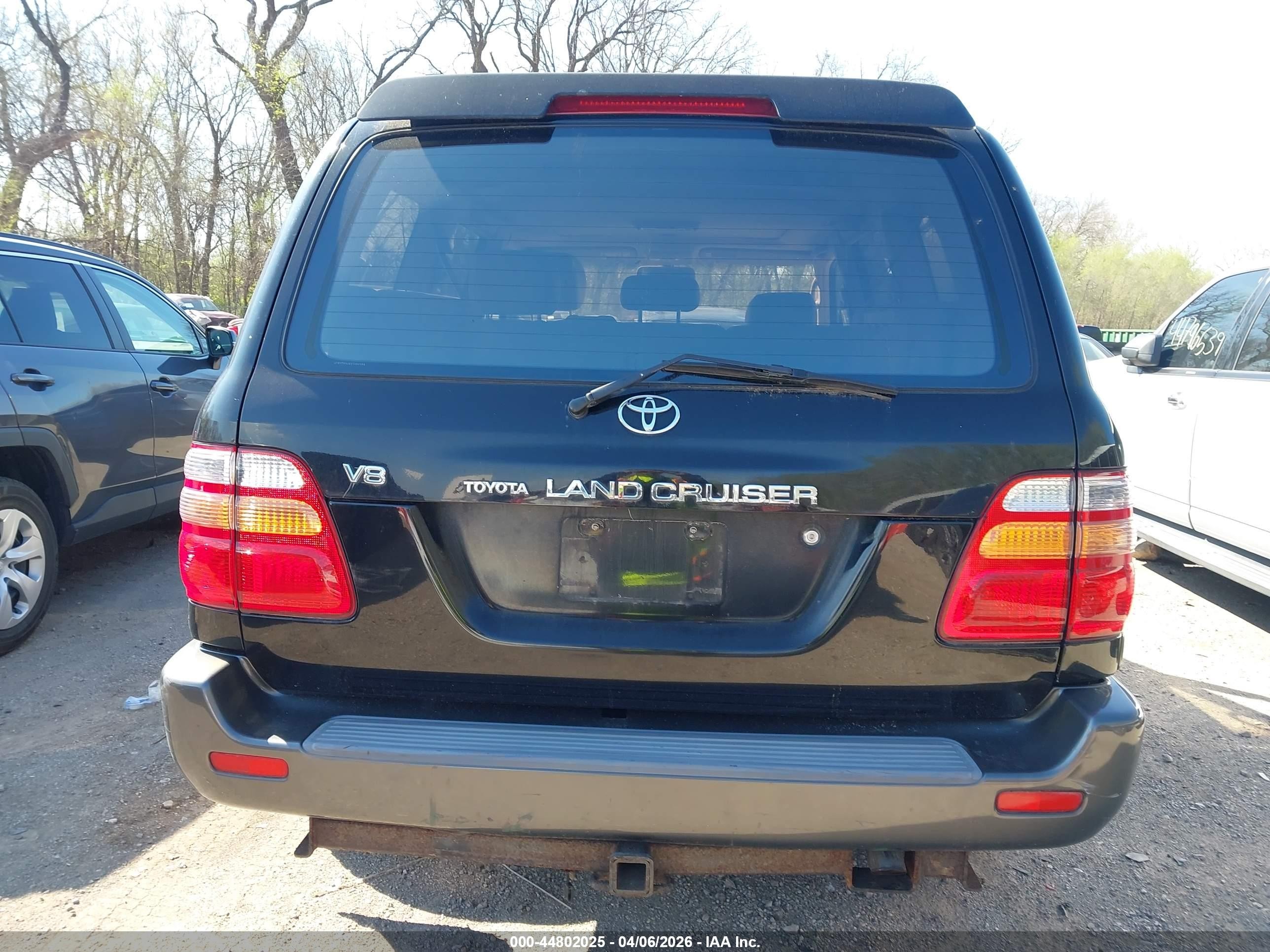 2001 Toyota Land Cruiser   Black vin: JTEHT05J812002088