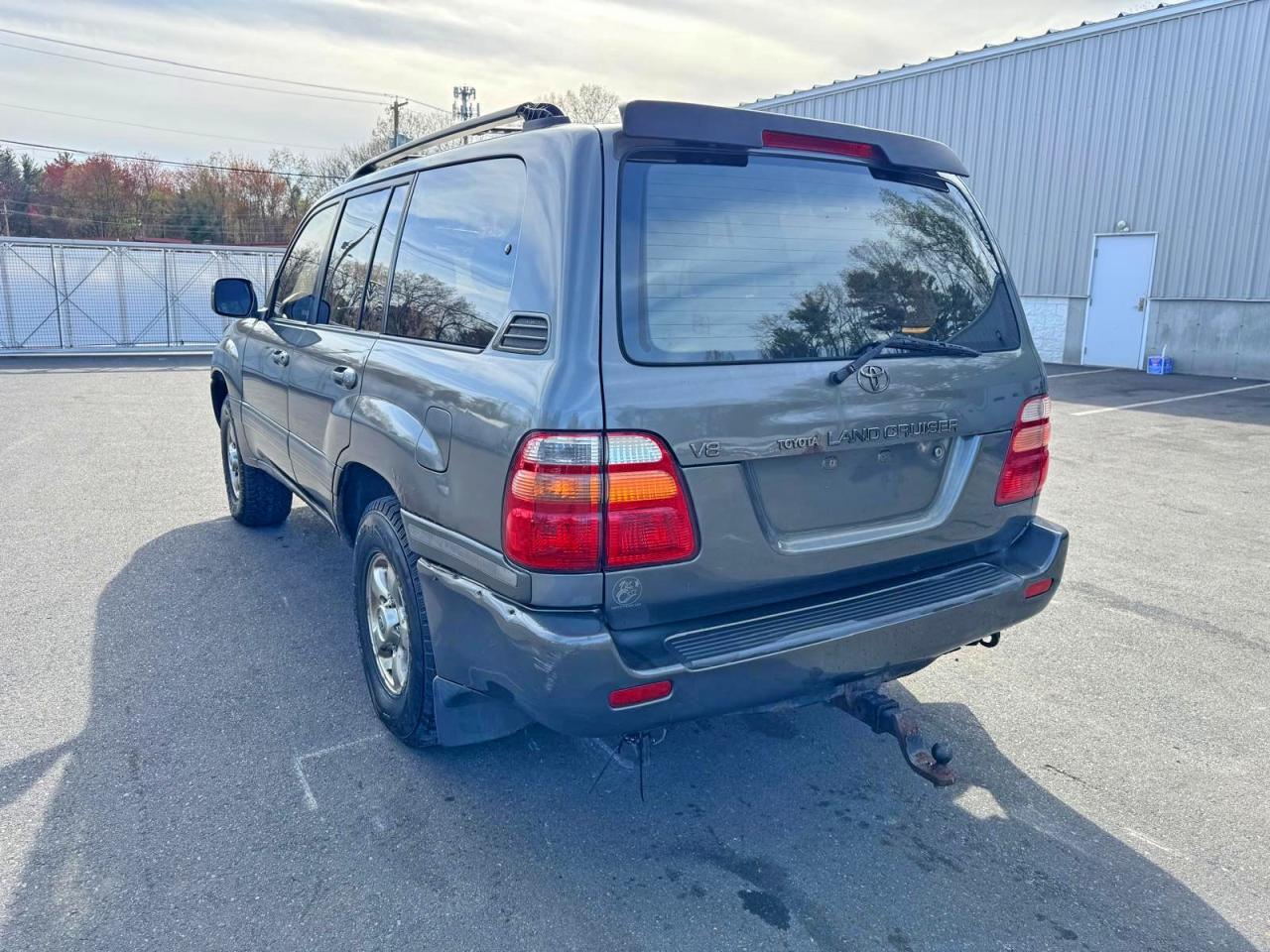 2002 Toyota Land Cruiser Base Black vin: JTEHT05J822017210