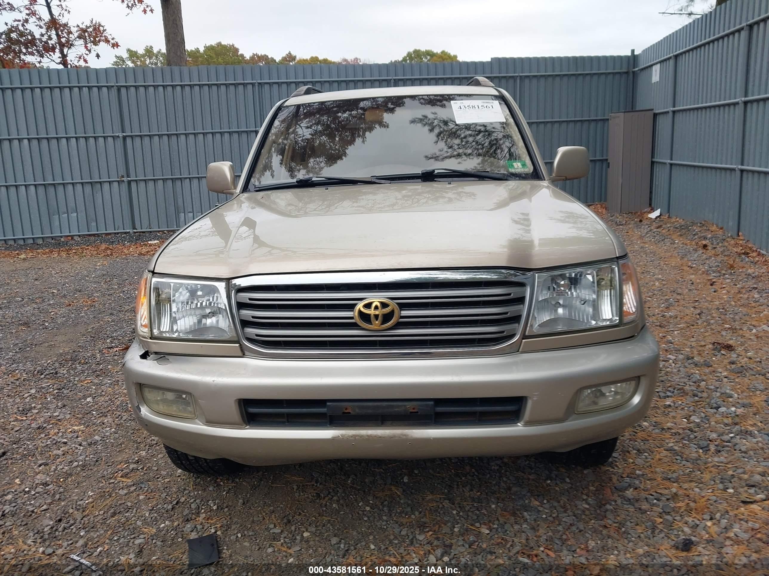 2003 Toyota Land Cruiser   Tan vin: JTEHT05J832035756