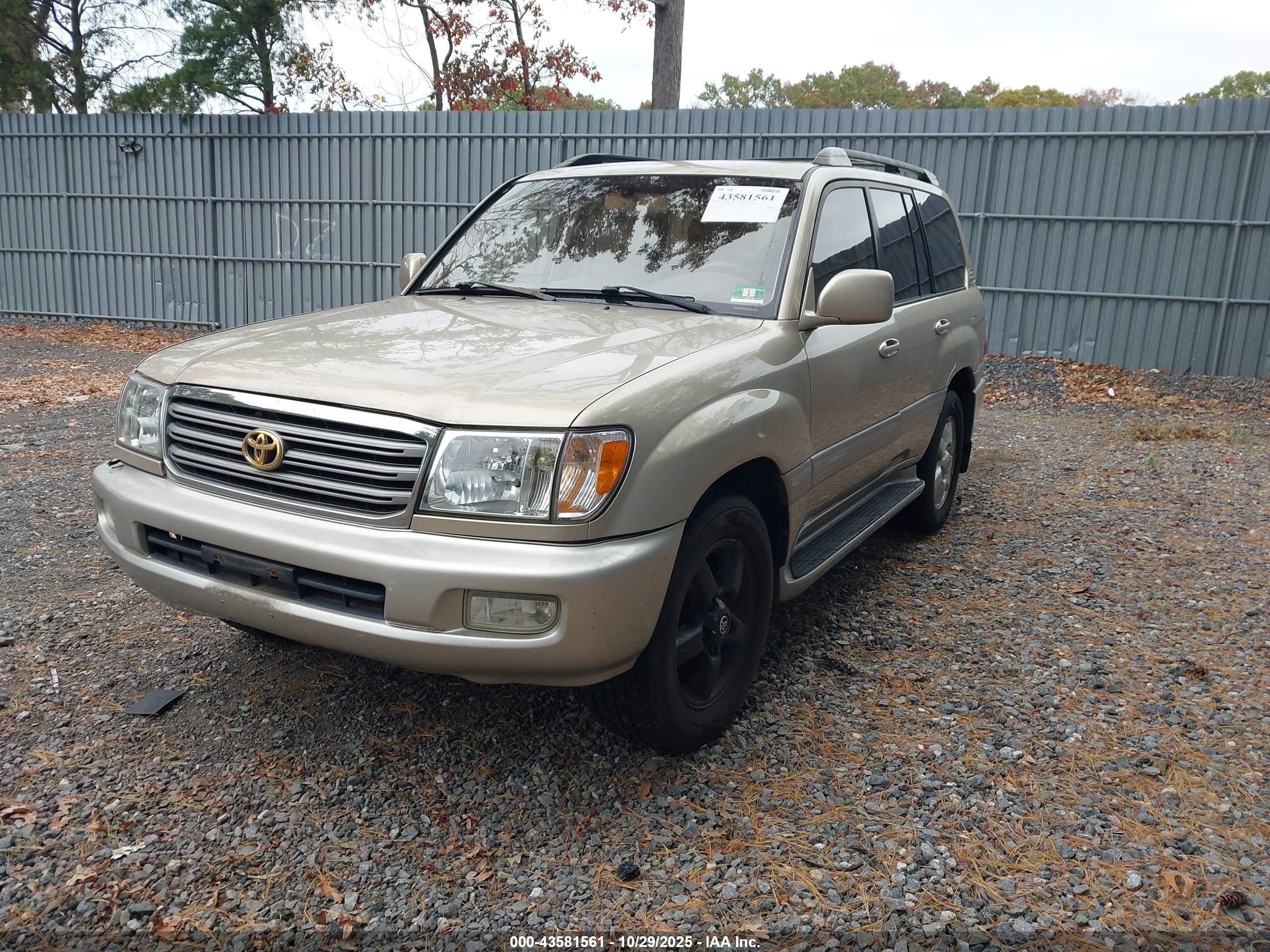 2003 Toyota Land Cruiser   Tan vin: JTEHT05J832035756
