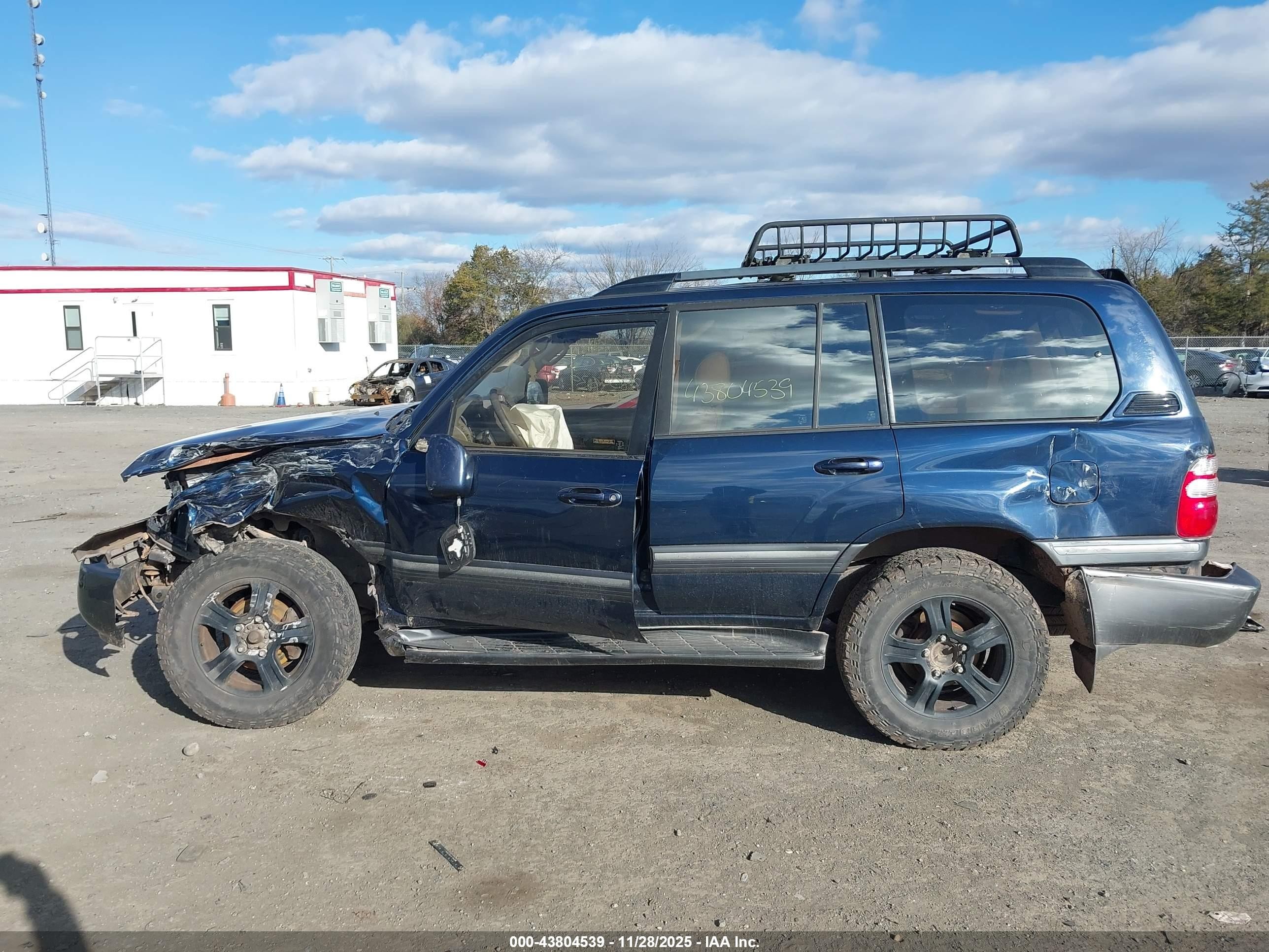 2003 Toyota Land Cruiser   Синий vin: JTEHT05J832043971