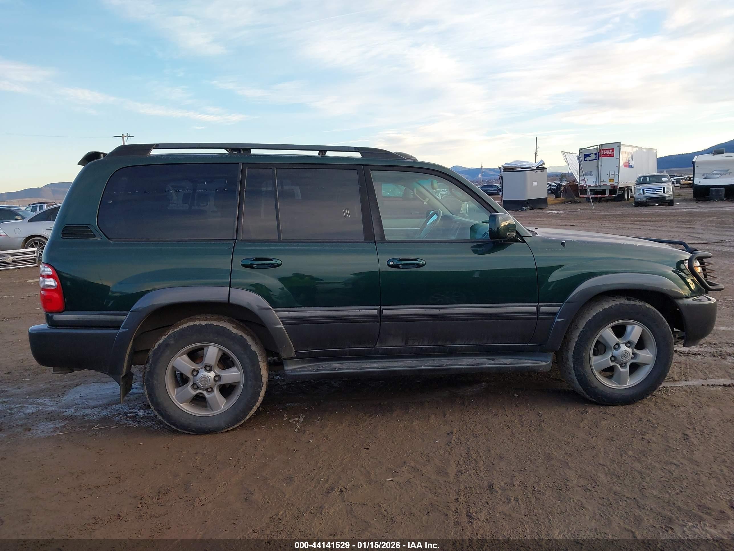 2004 Toyota Land Cruiser   Зеленый vin: JTEHT05J842060187
