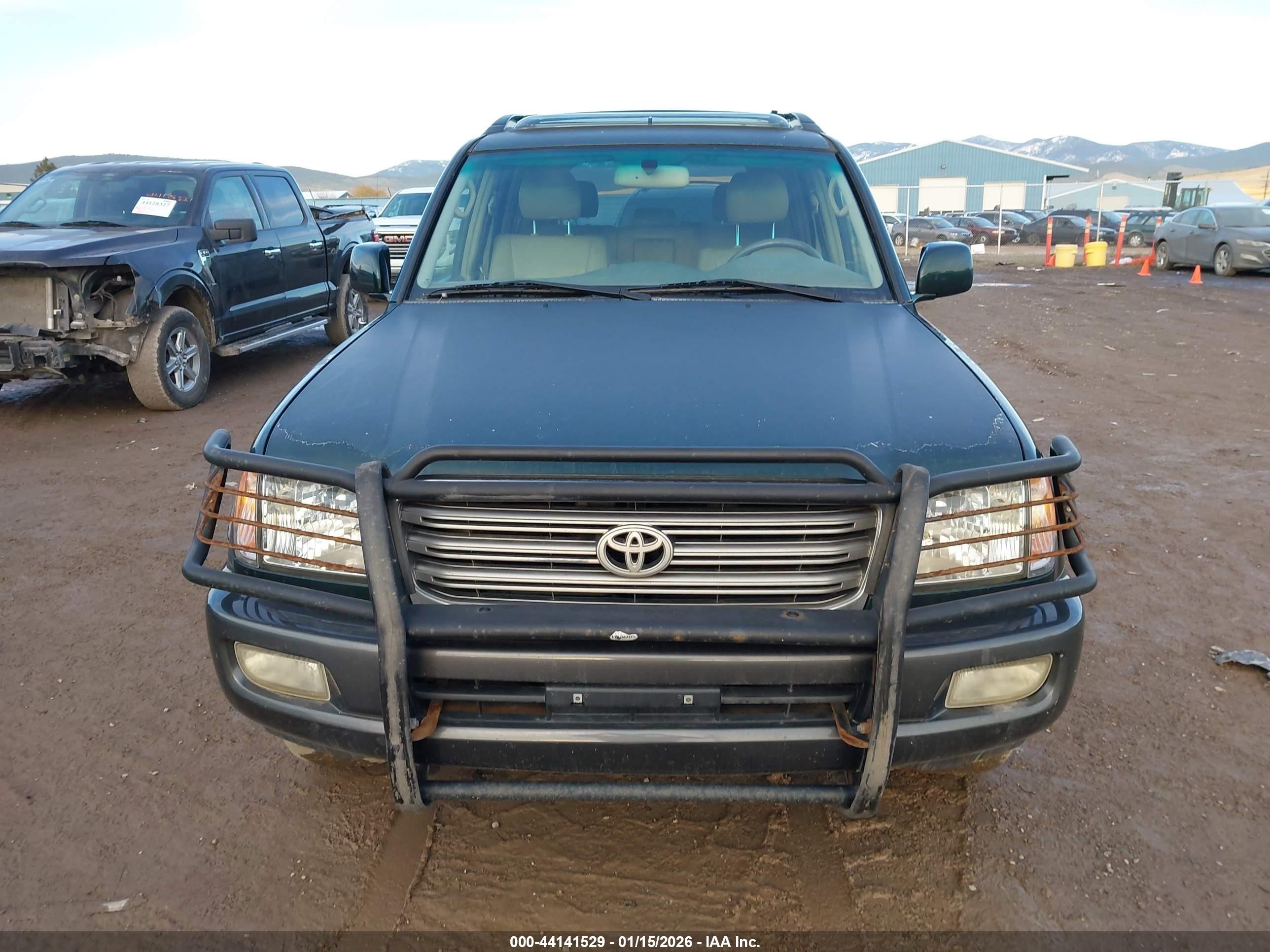 2004 Toyota Land Cruiser   Зеленый vin: JTEHT05J842060187