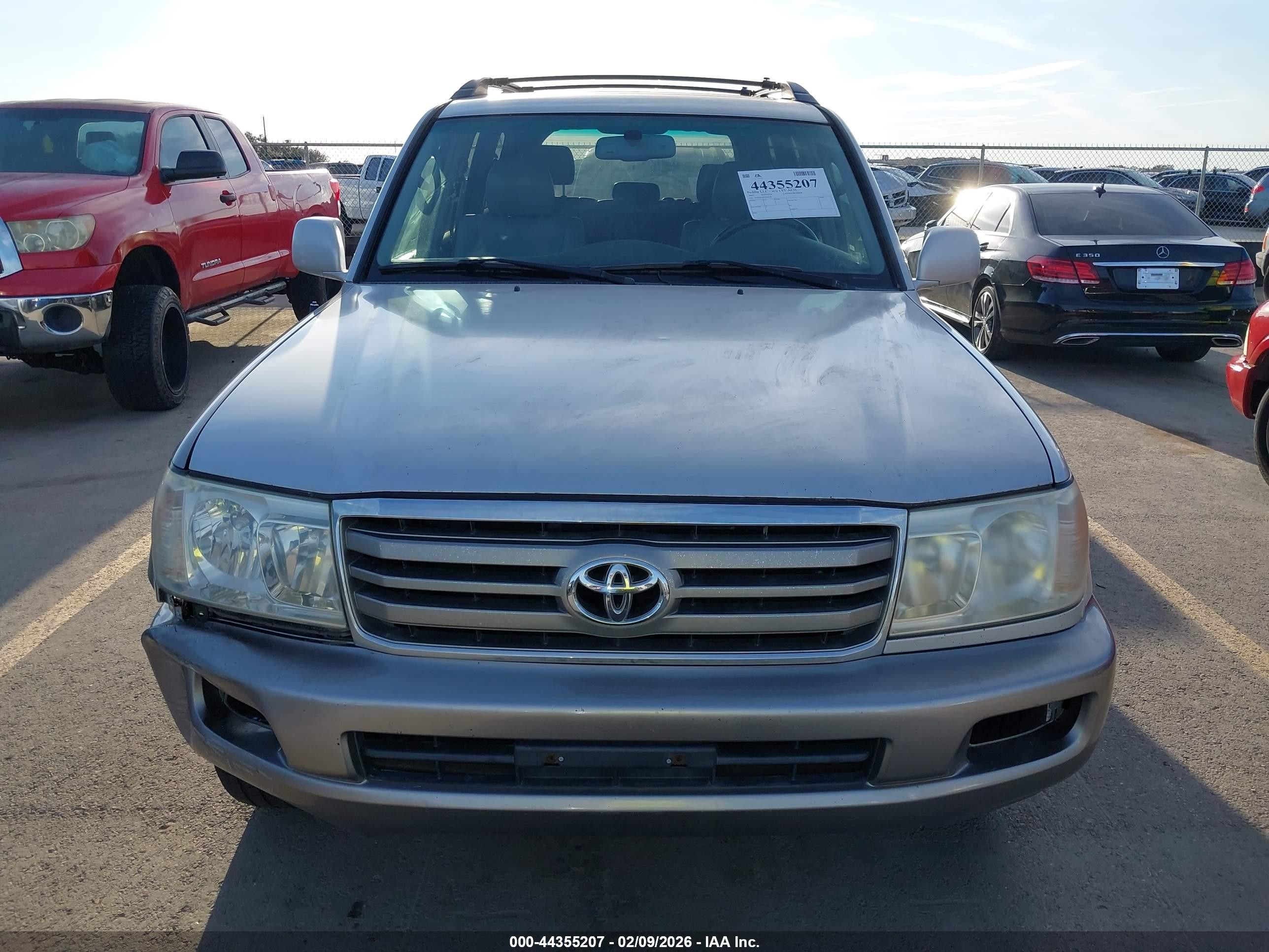 2007 Toyota Land Cruiser V8 Серебряный vin: JTEHT05J872106508