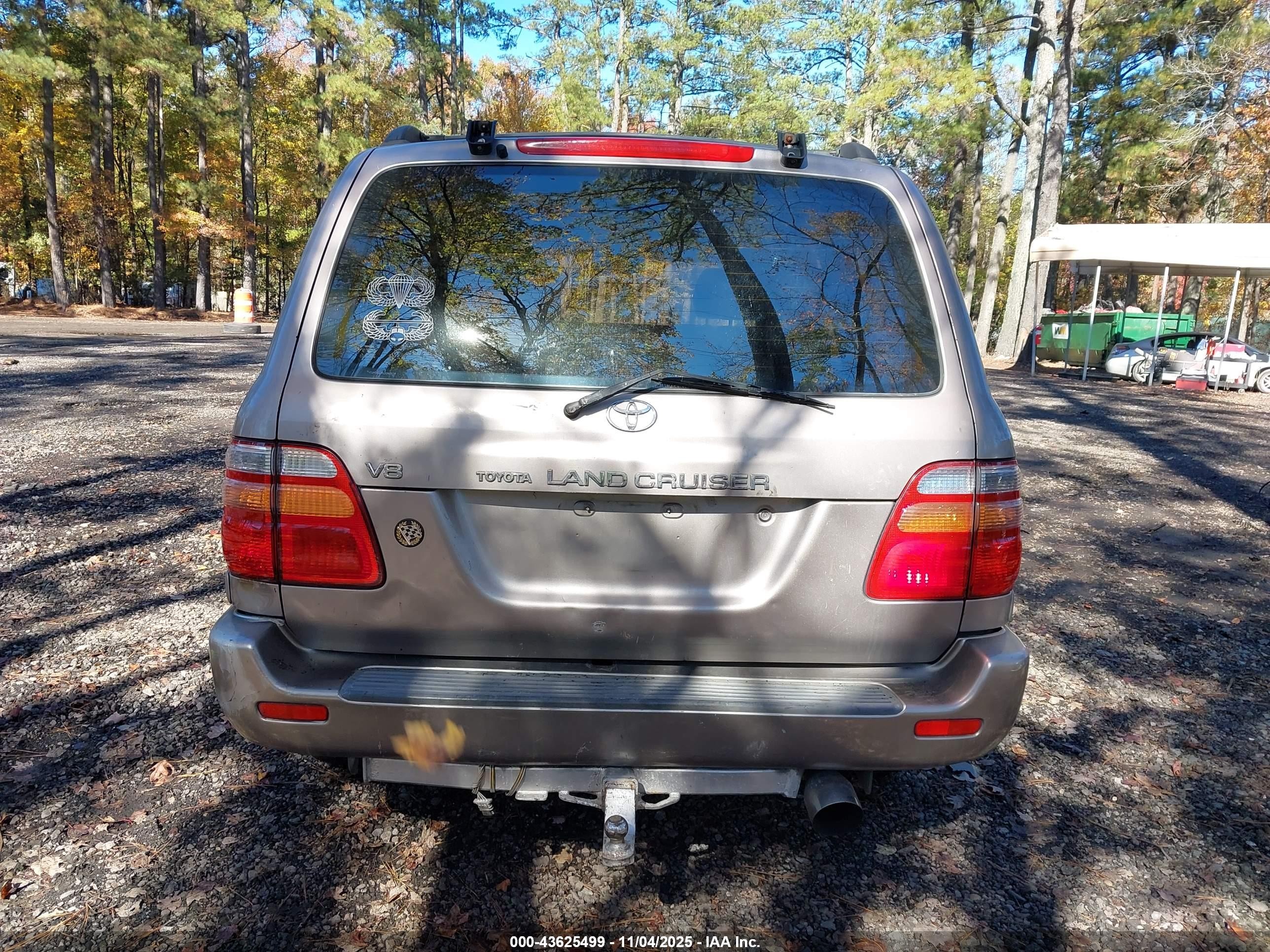 2001 Toyota Land Cruiser   Gold vin: JTEHT05J912000978