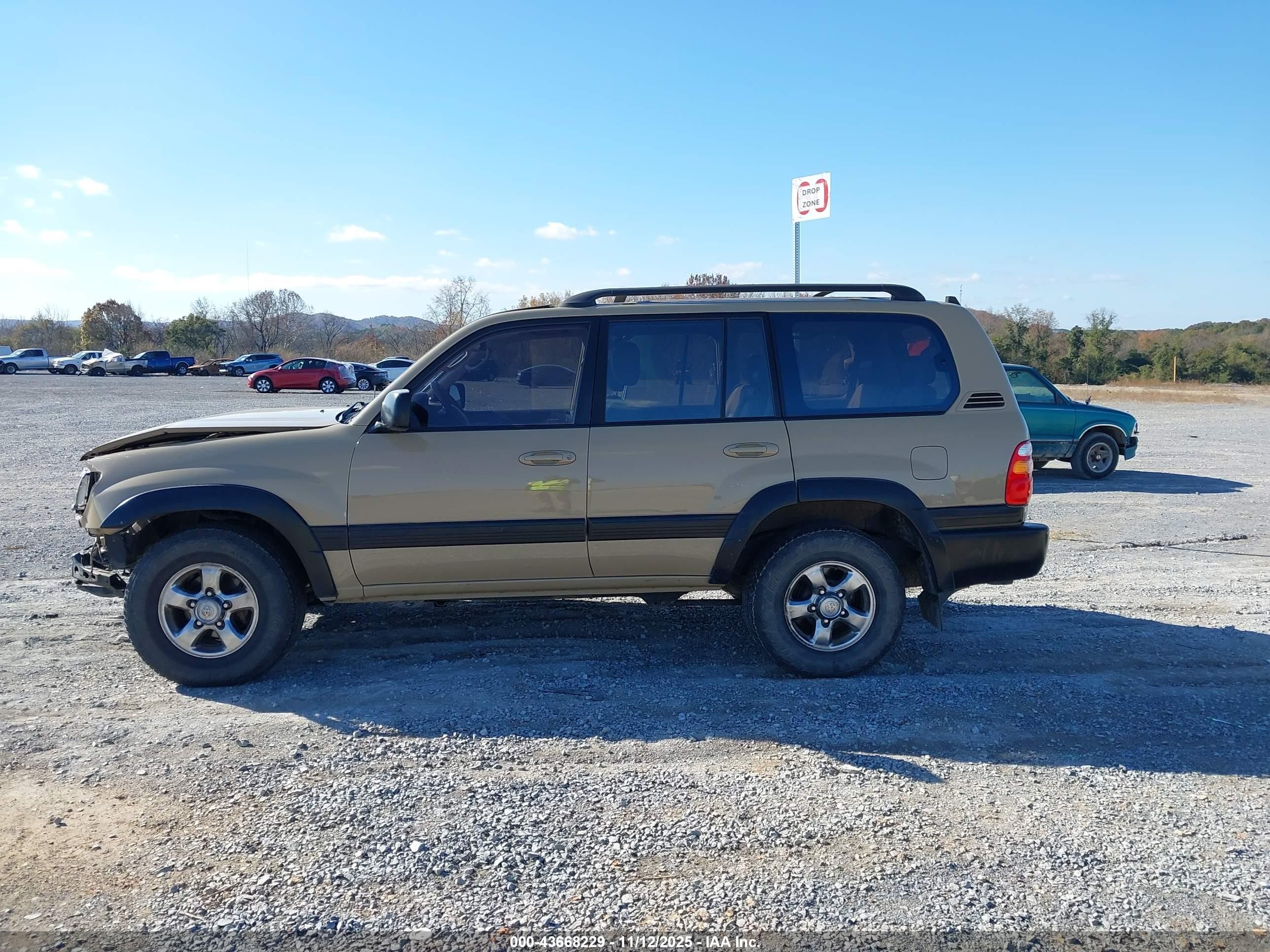 2001 Toyota Land Cruiser   Tan vin: JTEHT05J912009681