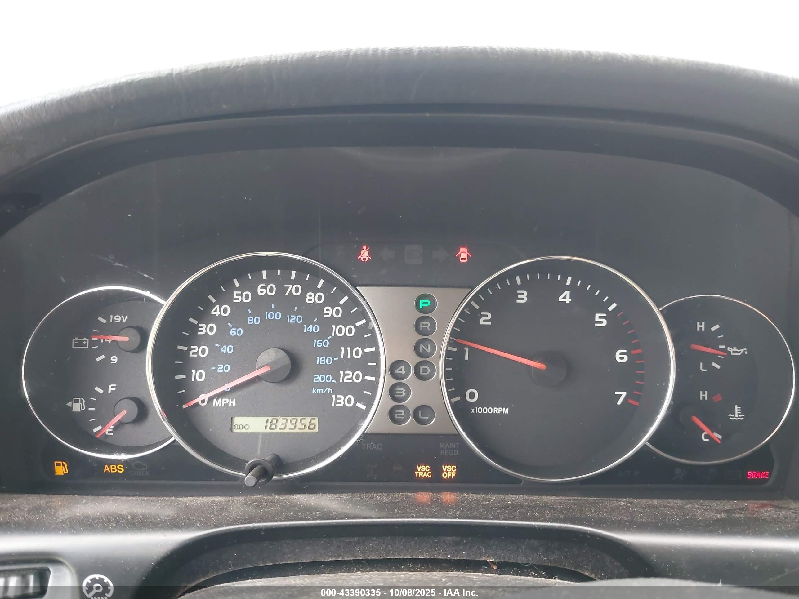 2003 Toyota Land Cruiser   Silver vin: JTEHT05J932045177