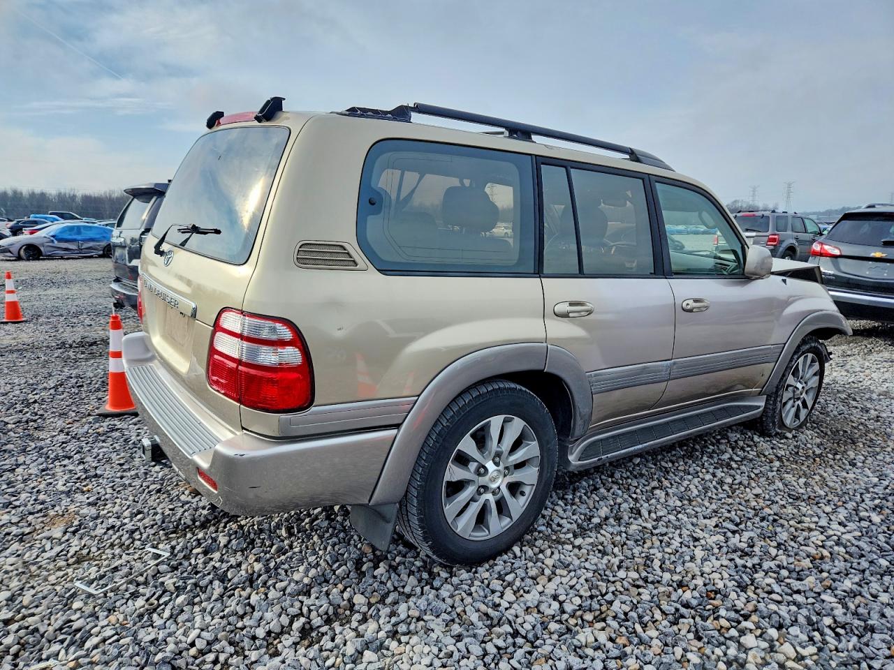 2003 Toyota Land Cruiser Beige vin: JTEHT05J932050606