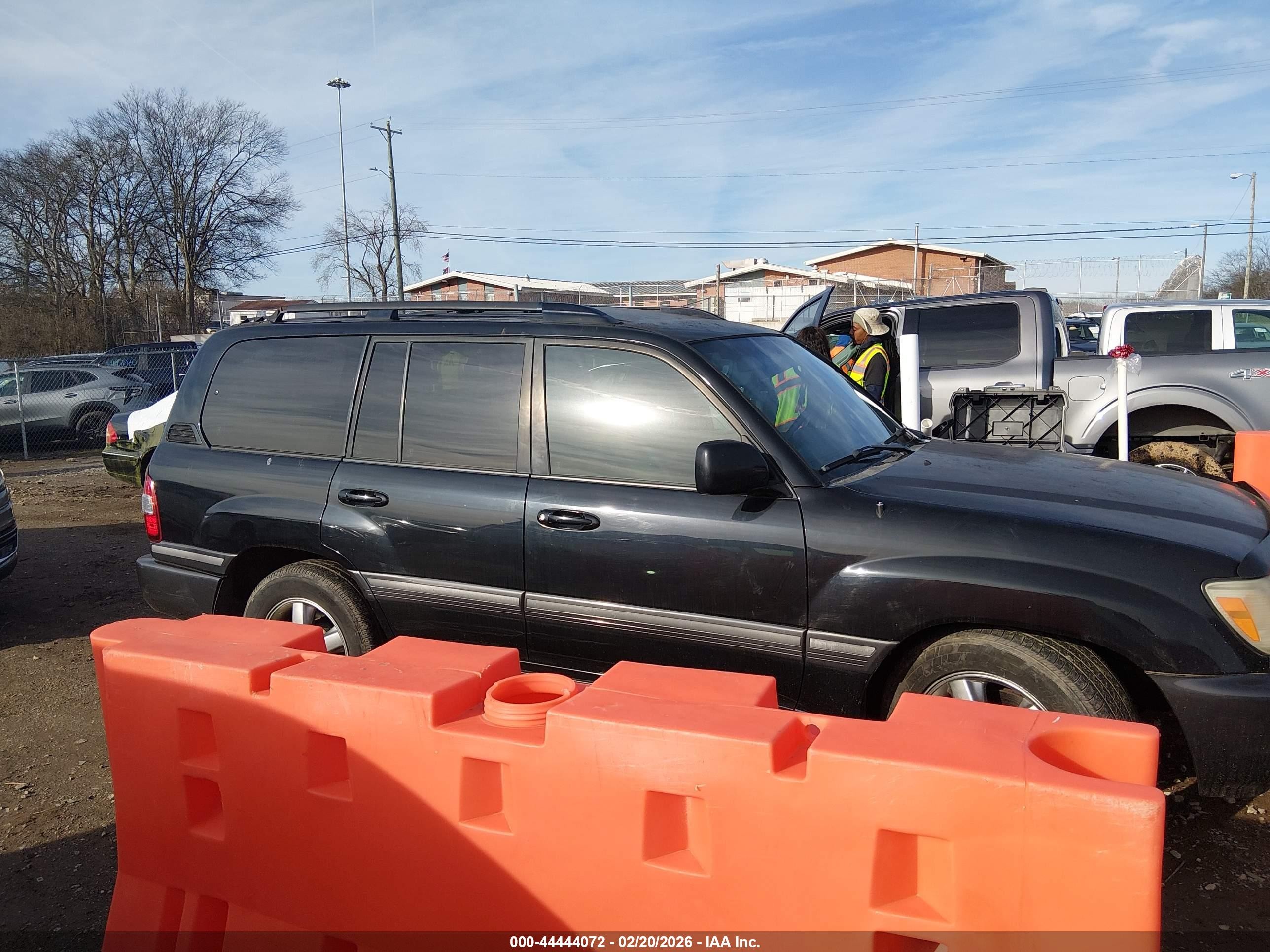 2006 Toyota Land Cruiser V8 Black vin: JTEHT05J962085490
