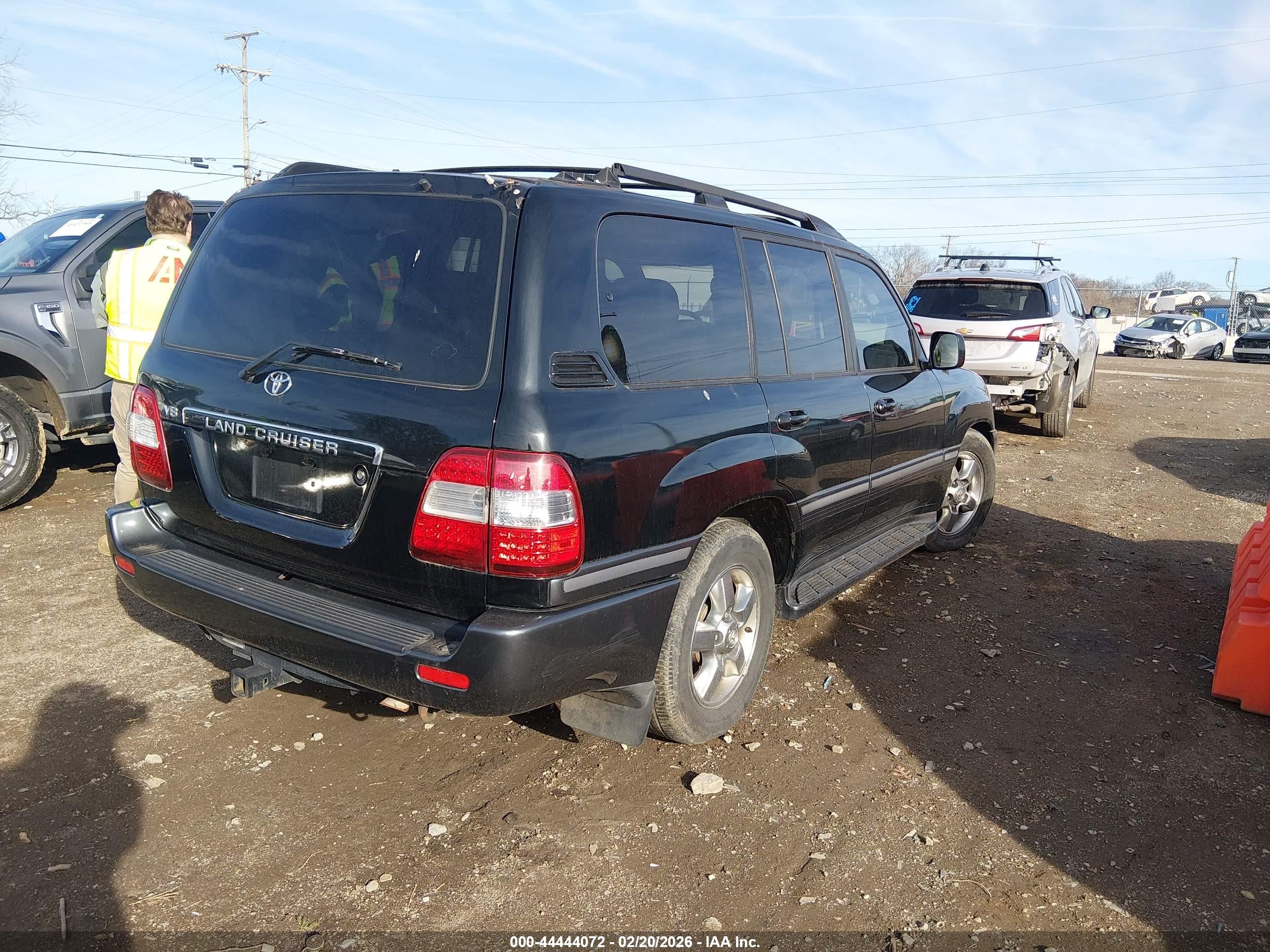 2006 Toyota Land Cruiser V8 Black vin: JTEHT05J962085490