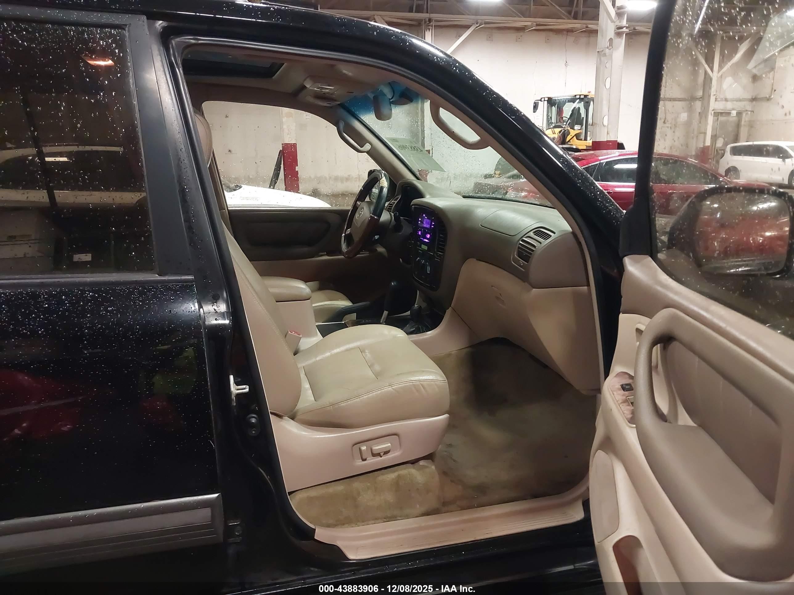 2001 Toyota Land Cruiser   Черный vin: JTEHT05JX12010743