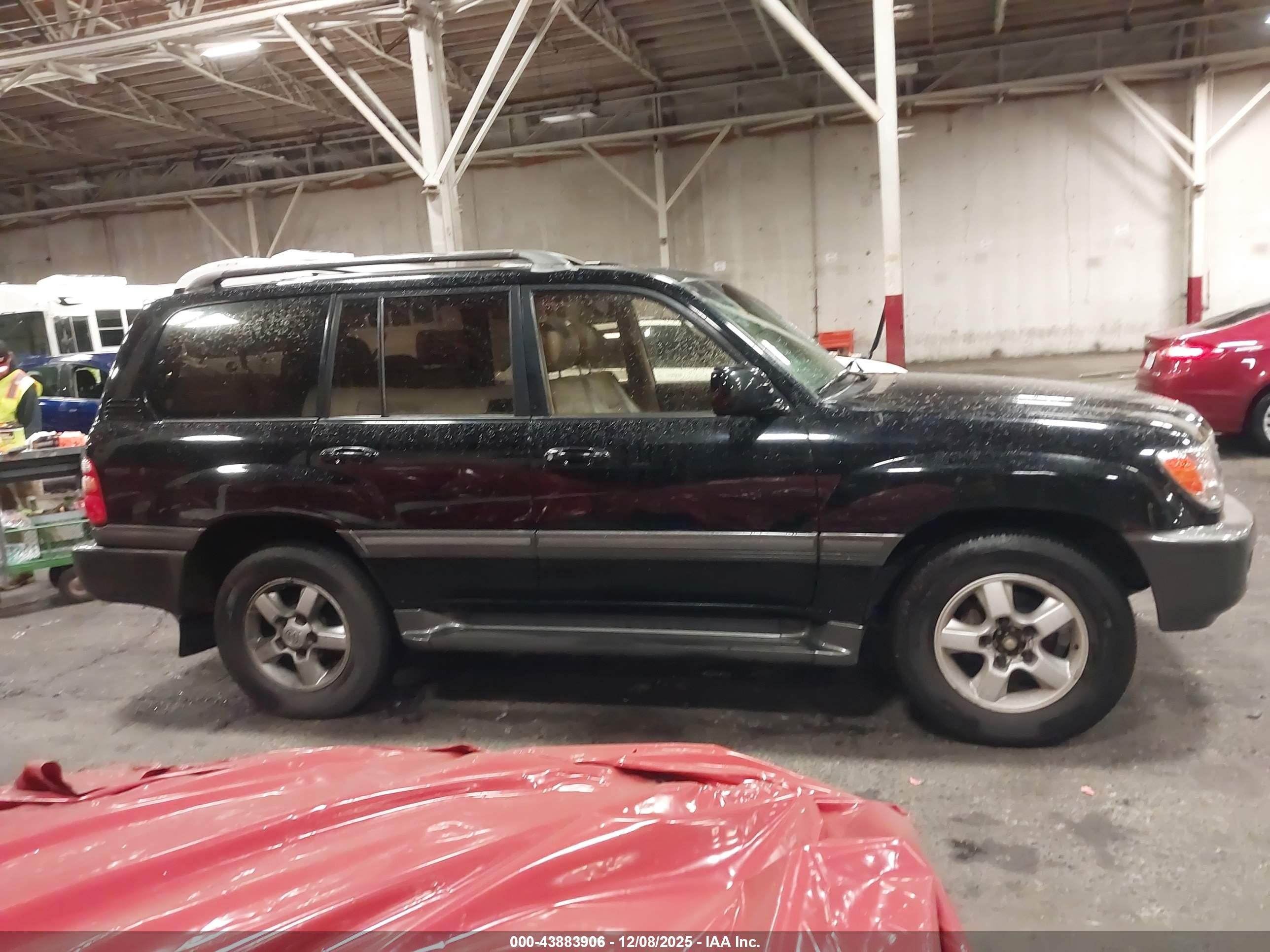 2001 Toyota Land Cruiser   Черный vin: JTEHT05JX12010743