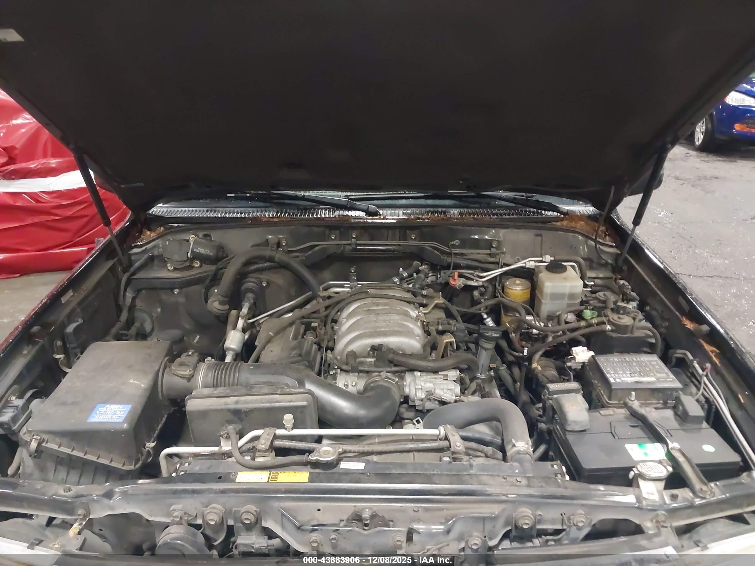 2001 Toyota Land Cruiser   Черный vin: JTEHT05JX12010743