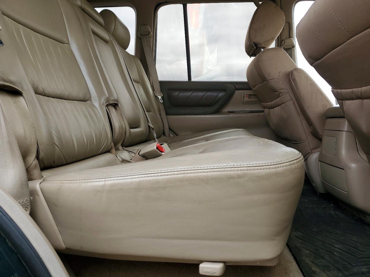 2002 Toyota Land Cruiser Base Tan vin: JTEHT05JX22028211