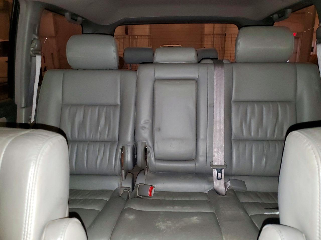 2003 Toyota Land Cruiser Base Gray vin: JTEHT05JX32034950