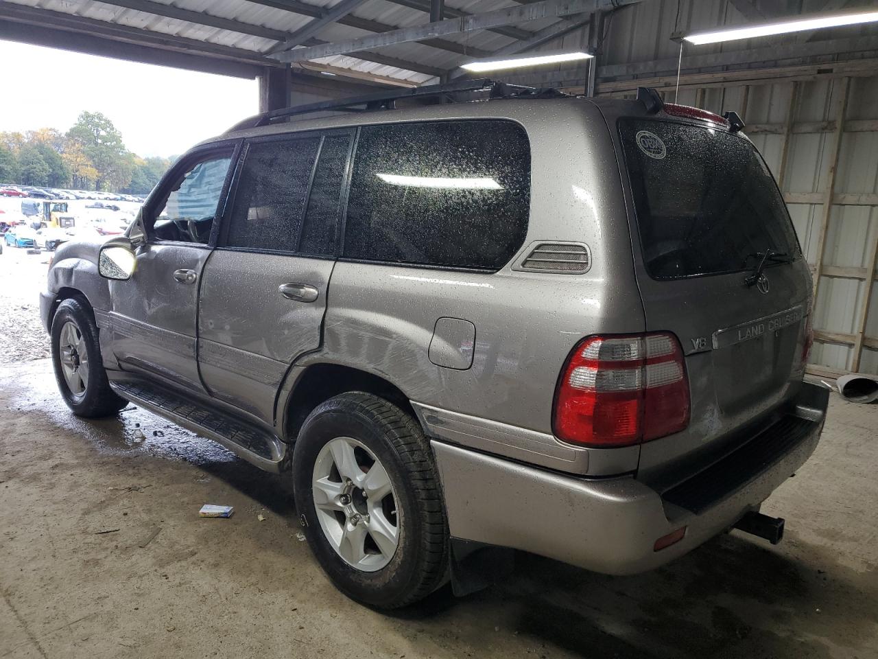 2003 Toyota Land Cruiser Base Silver vin: JTEHT05JX32041297