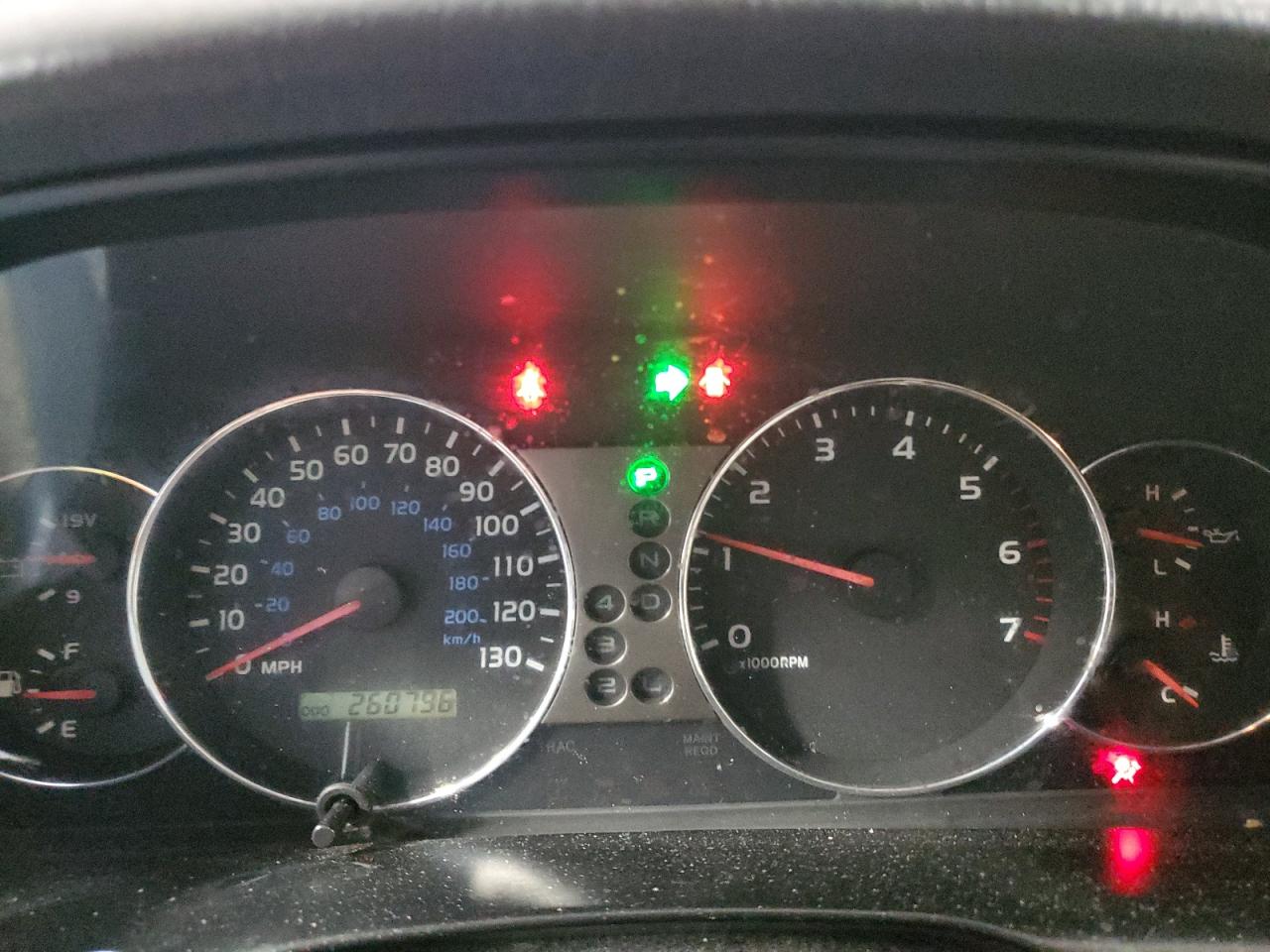2003 Toyota Land Cruiser Base Silver vin: JTEHT05JX32041297