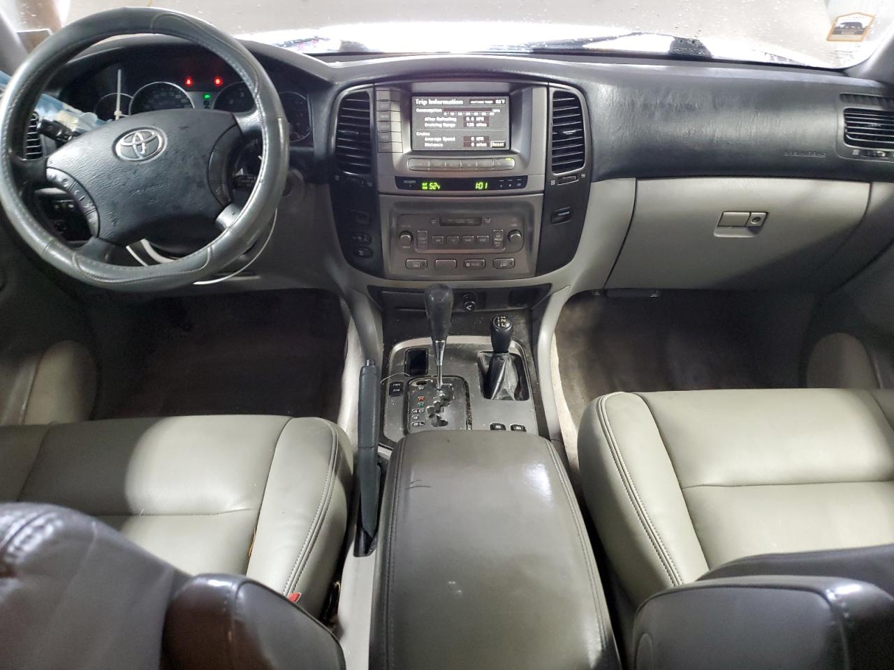 2003 Toyota Land Cruiser Base Silver vin: JTEHT05JX32041297