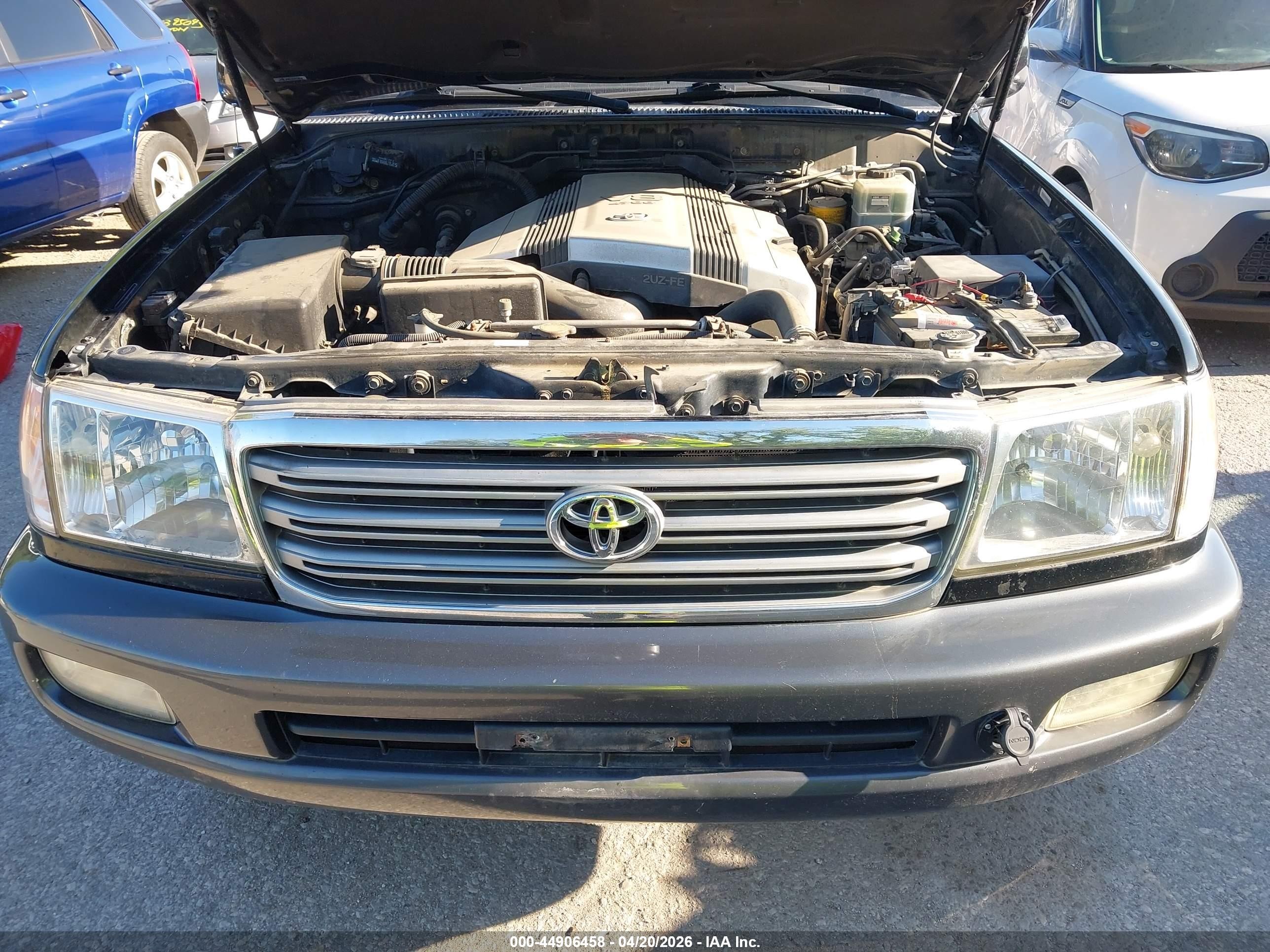 2004 Toyota Land Cruiser   Black vin: JTEHT05JX42063074