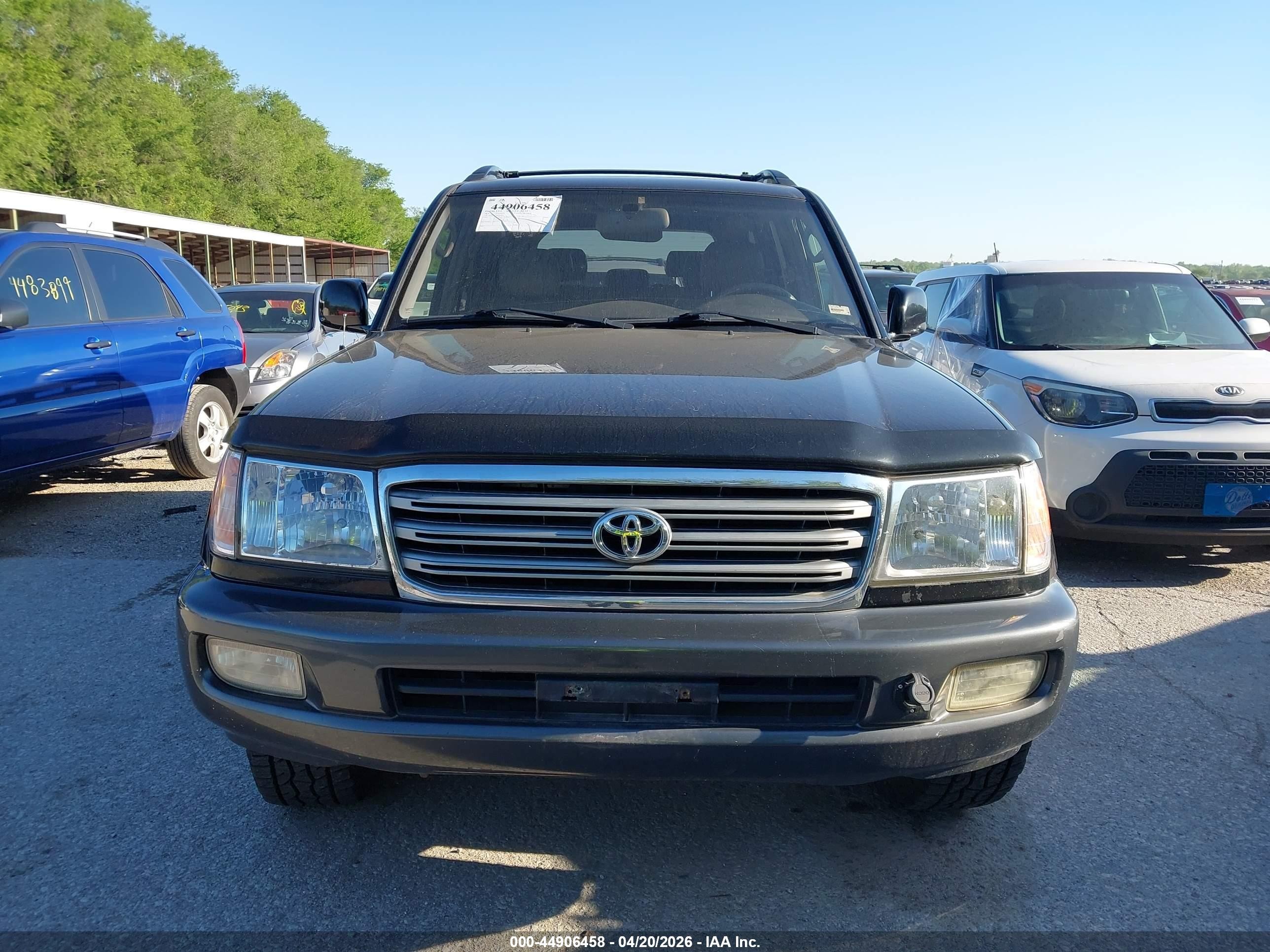 2004 Toyota Land Cruiser   Black vin: JTEHT05JX42063074