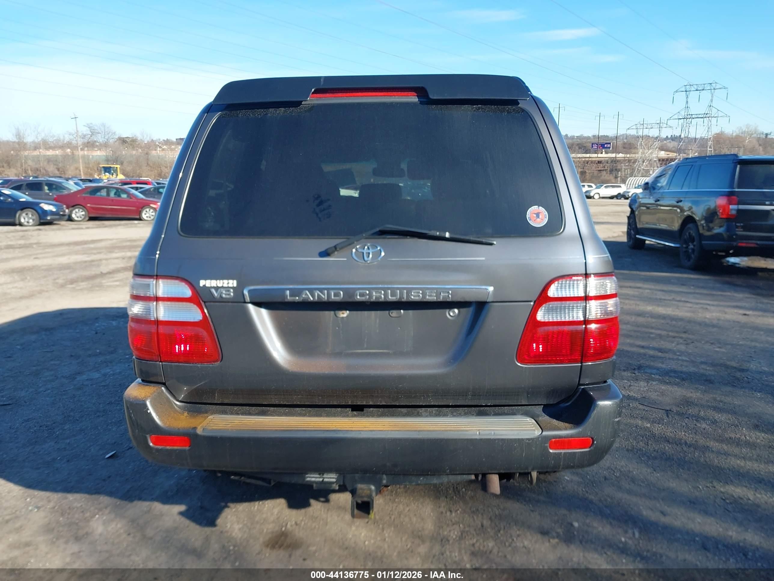 2005 Toyota Land Cruiser V8 Черный vin: JTEHT05JX52071208