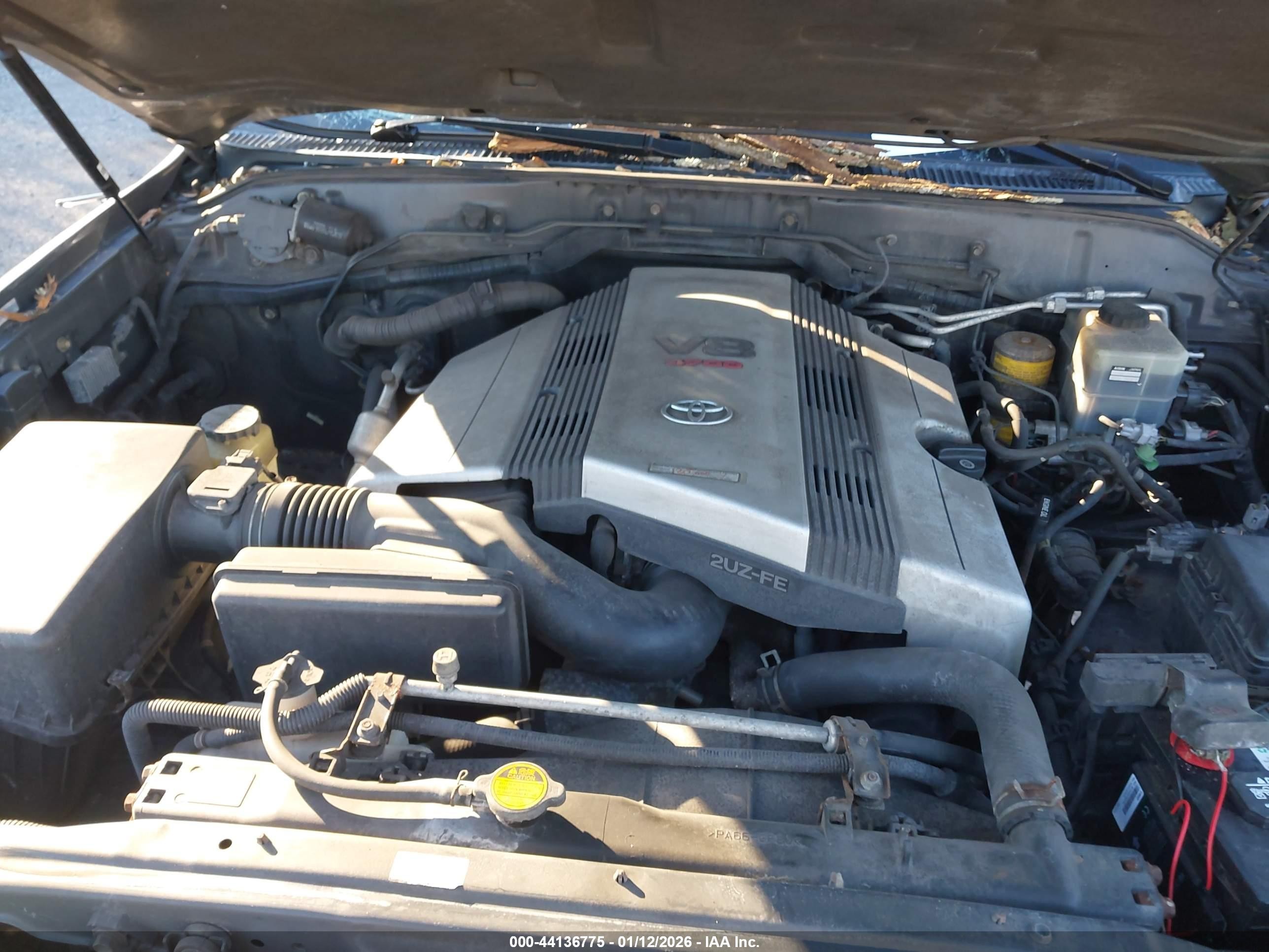 2005 Toyota Land Cruiser V8 Черный vin: JTEHT05JX52071208