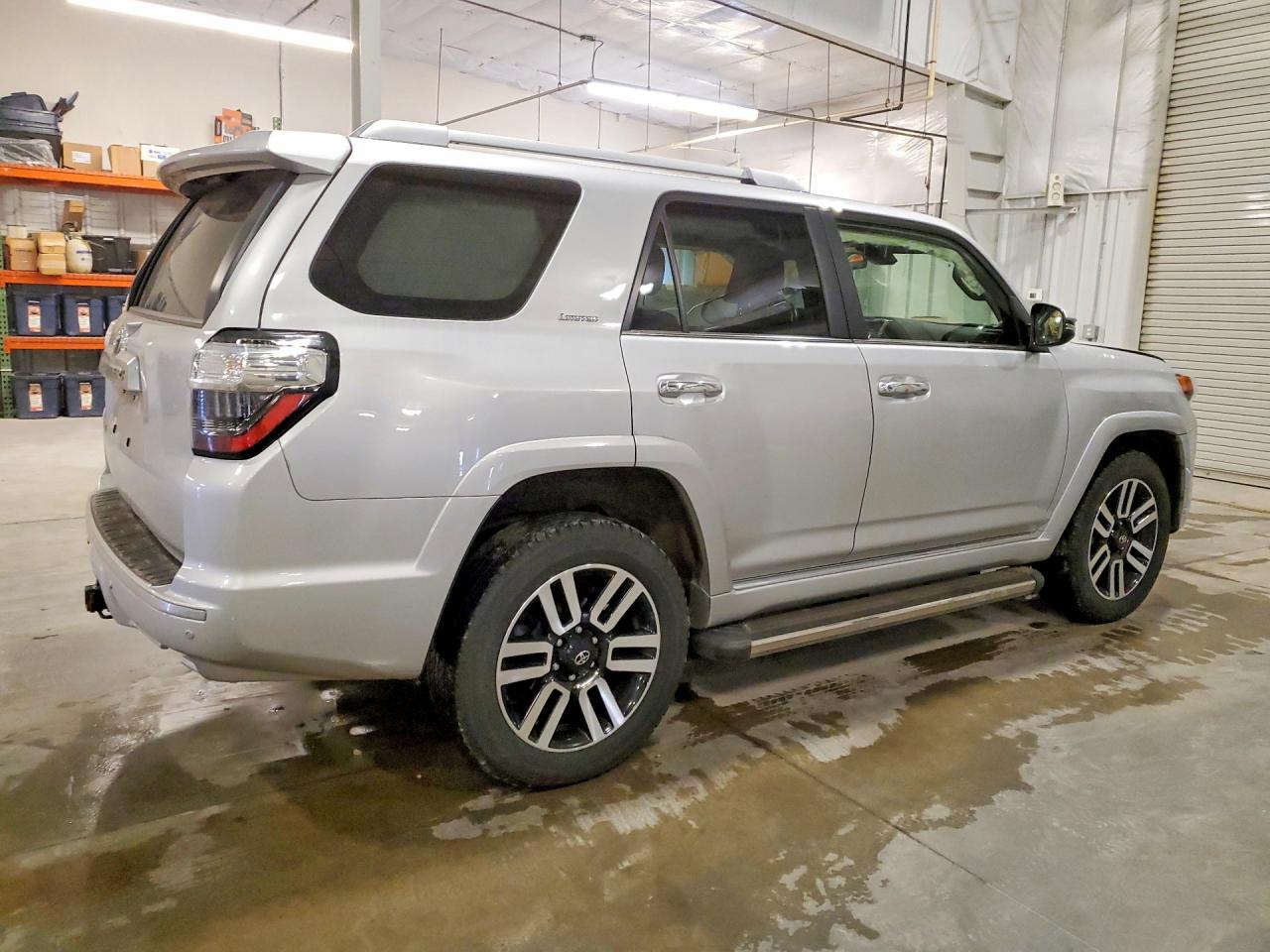2023 Toyota 4runner Limited Серебряный vin: JTEKU5JR5P6190209