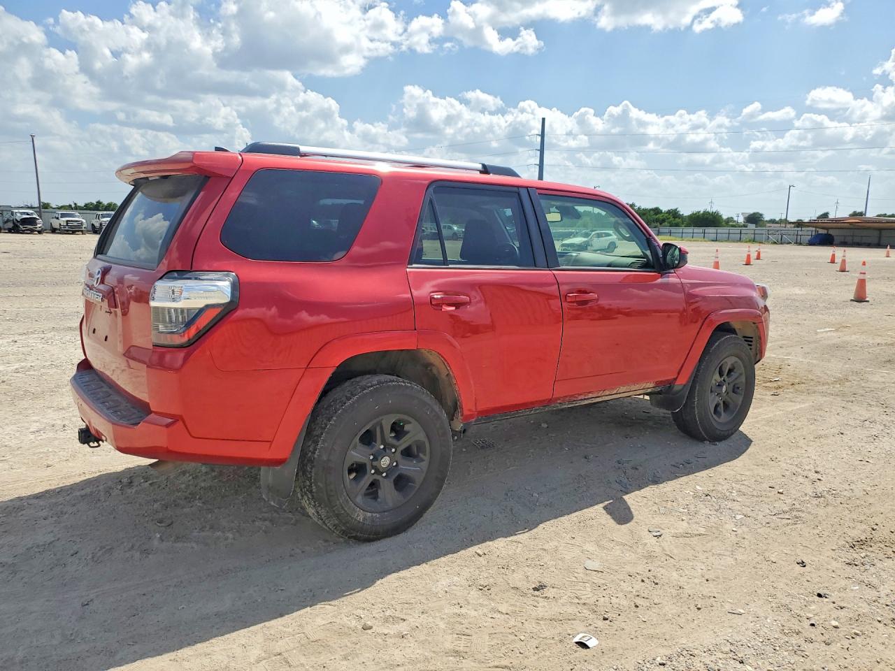 2024 Toyota 4runner Sr5 Red vin: JTEMU5JR4R6281838