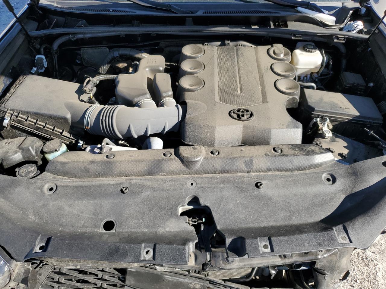 2024 Toyota 4runner Sr5/sr5 Premium Синий vin: JTEMU5JR7R6238529
